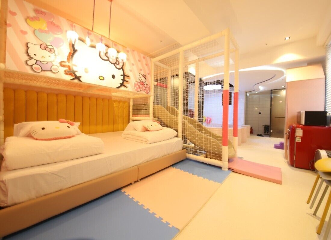 Almond Kids Hotel