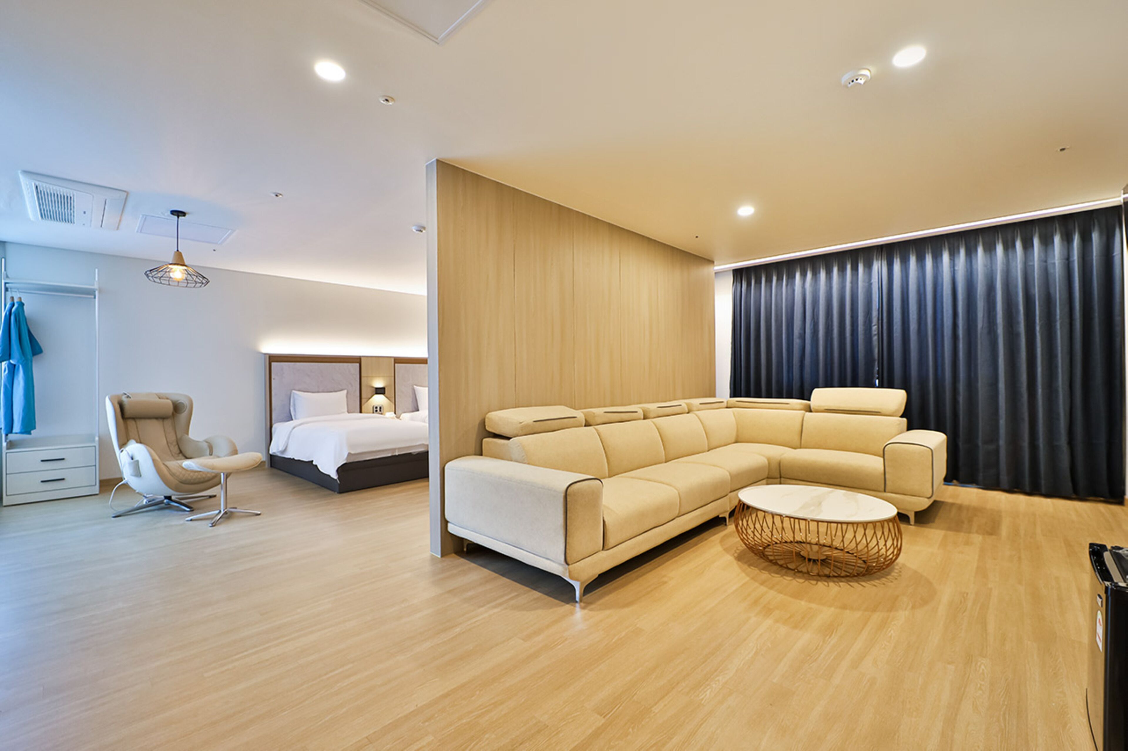 Gimhae Eobang-Dong City Hotel