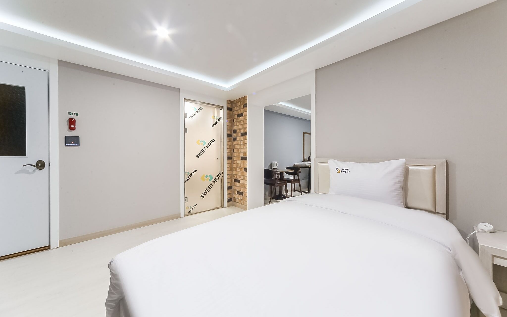 Gimhae Eobang-Dong Suite Hotel