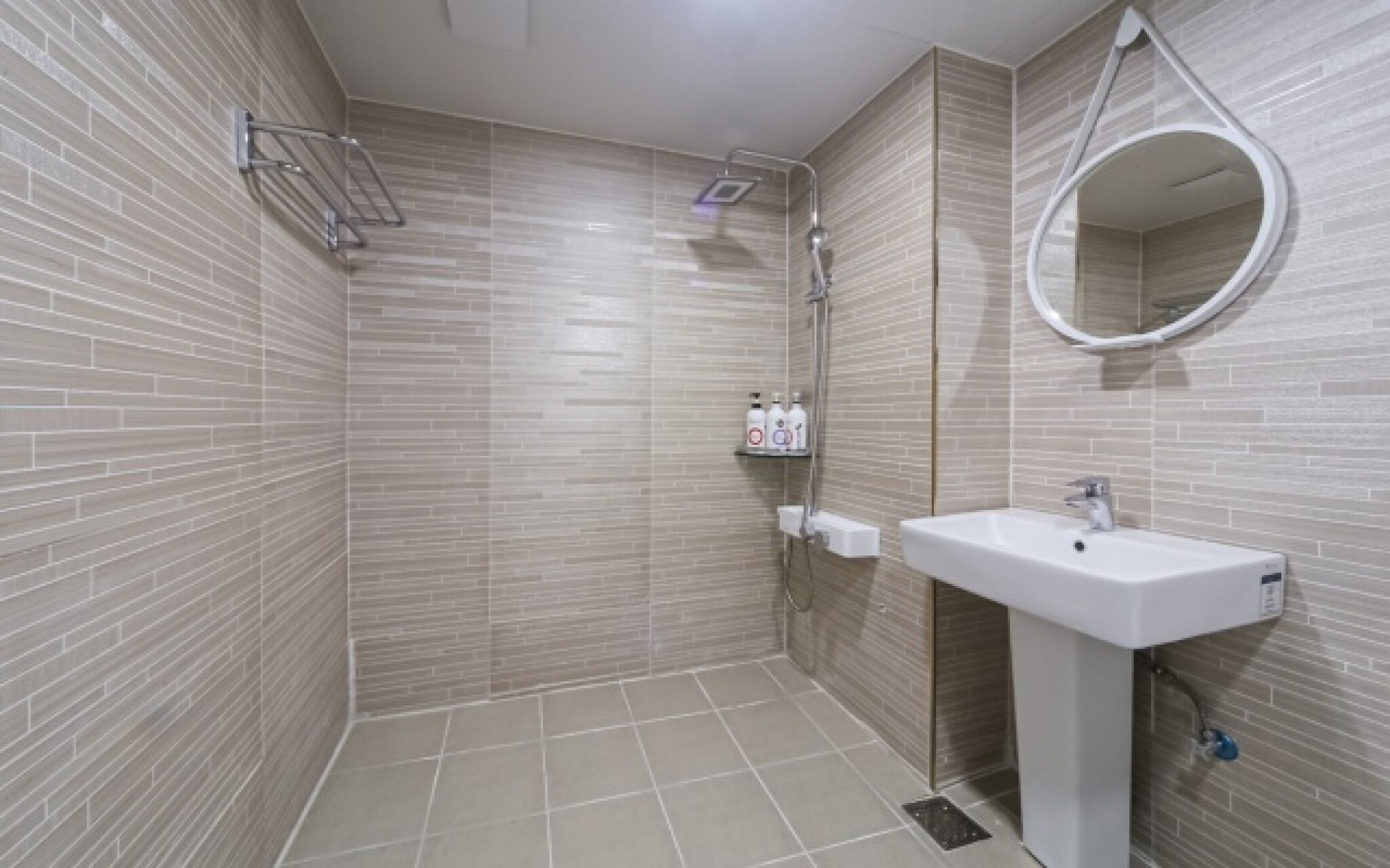 Gimhae Eobang-Dong Suite Hotel