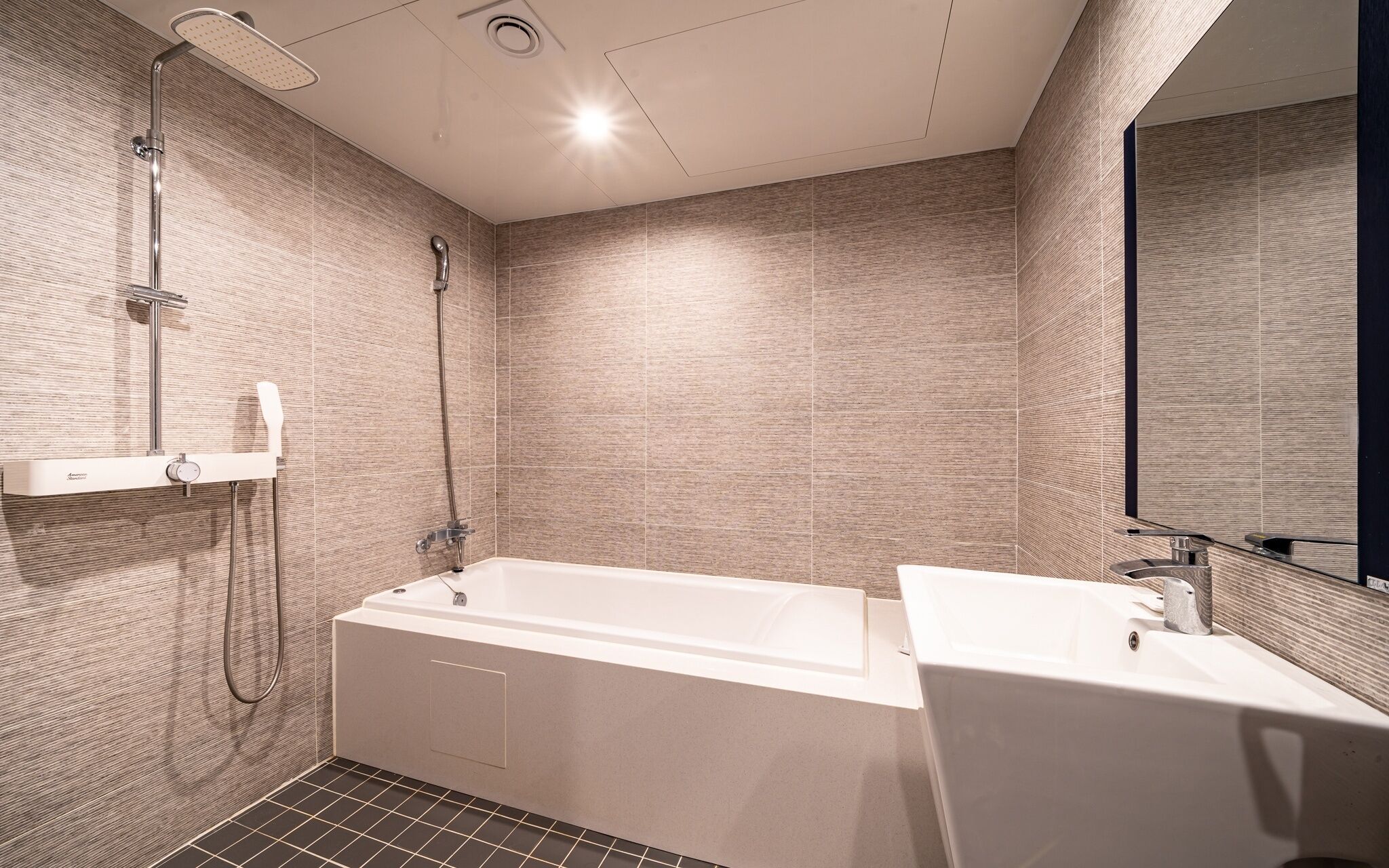 Gimhae Jangyu Hotel 101
