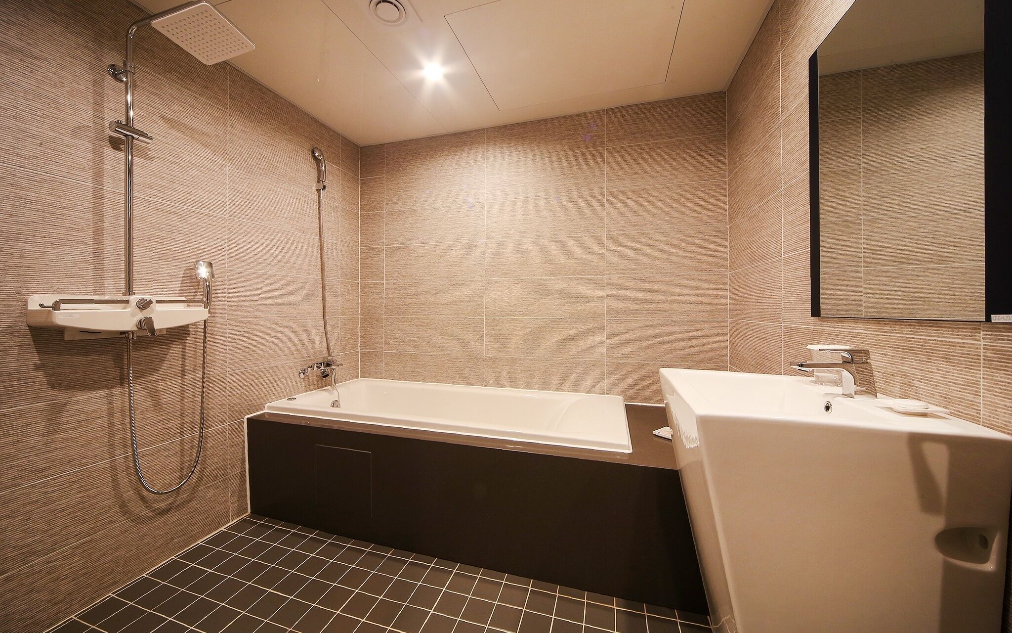 Gimhae Jangyu Hotel 101