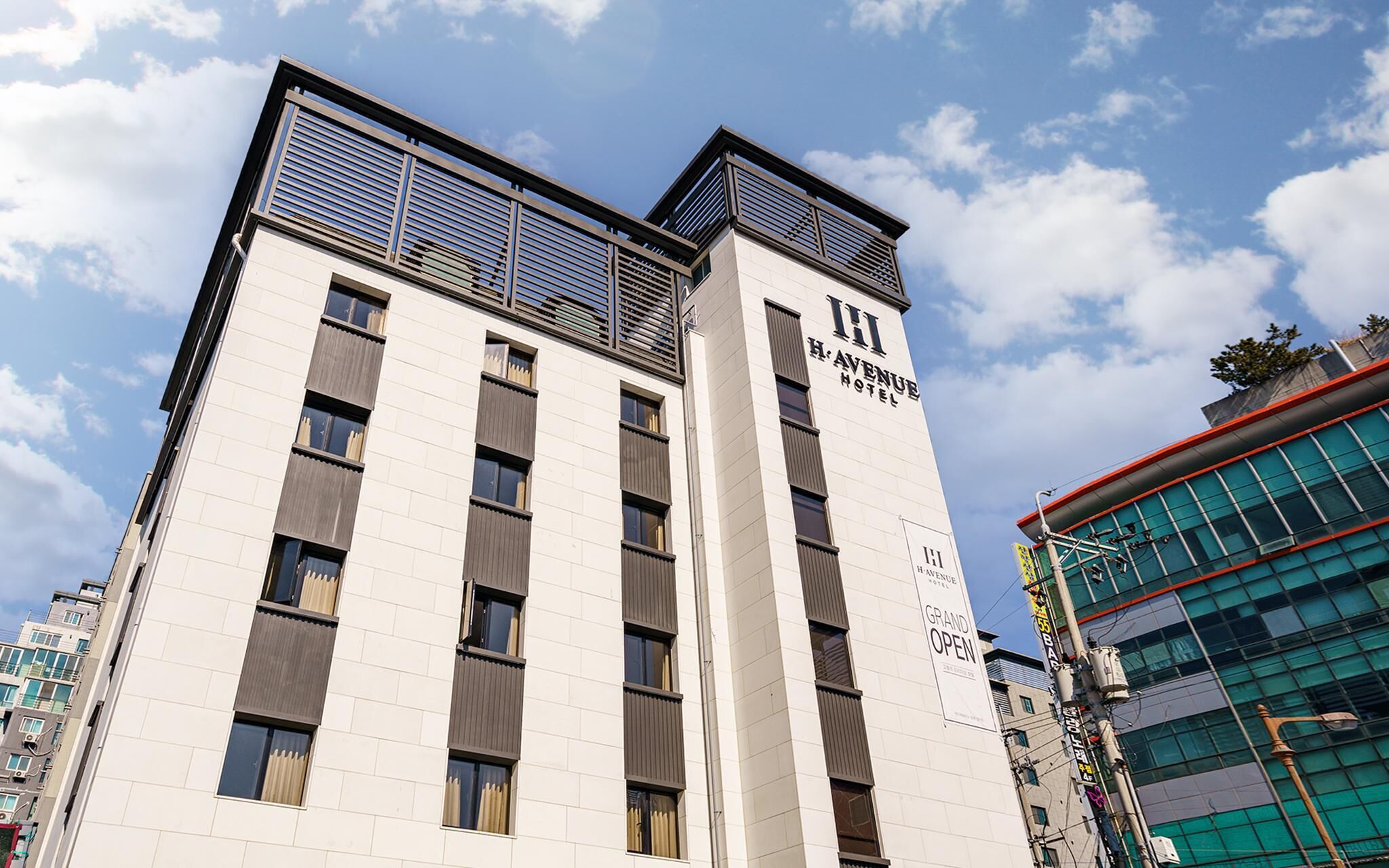 Gimhae Samgye H Avenue