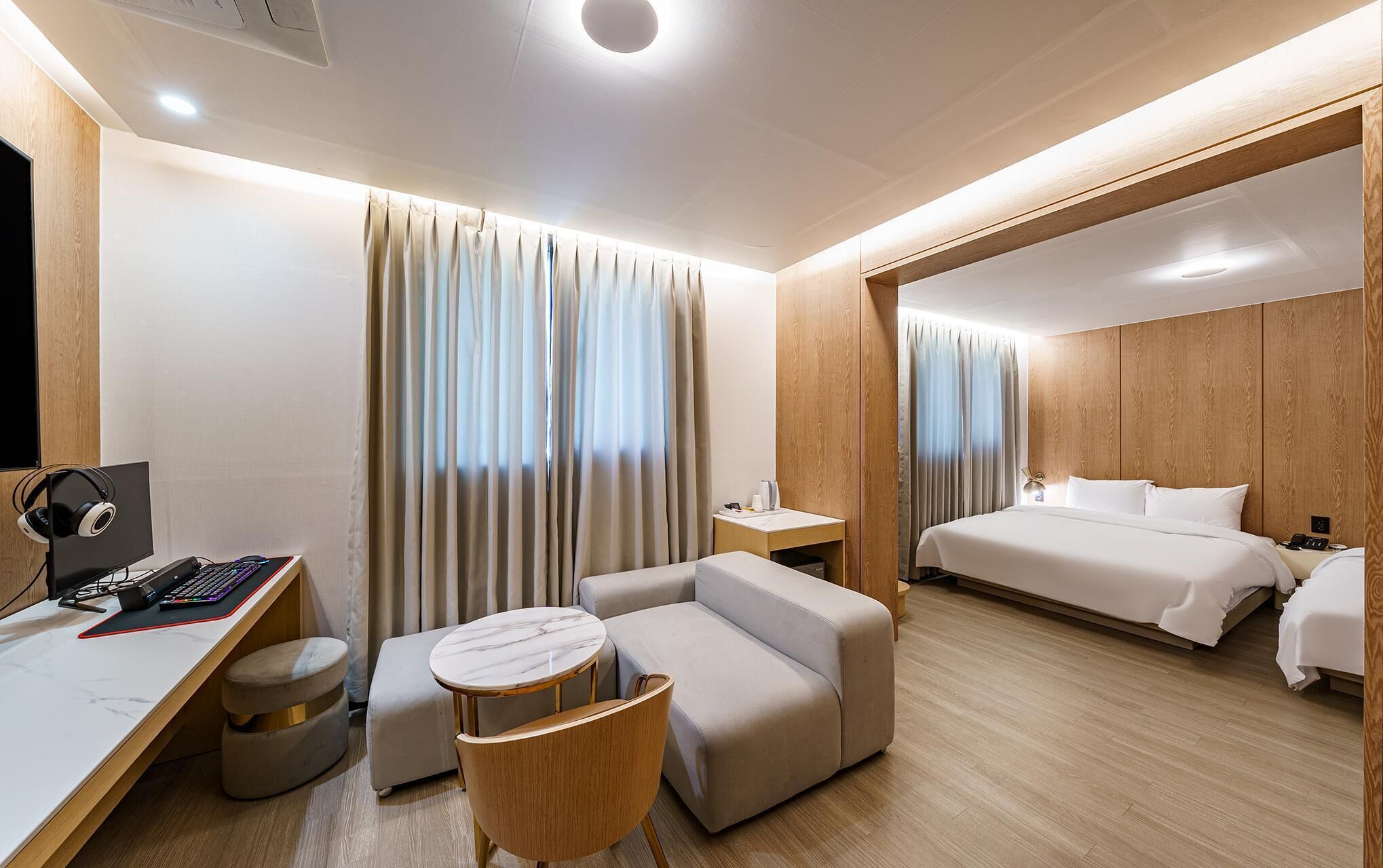 Gimhae Samgye H Avenue