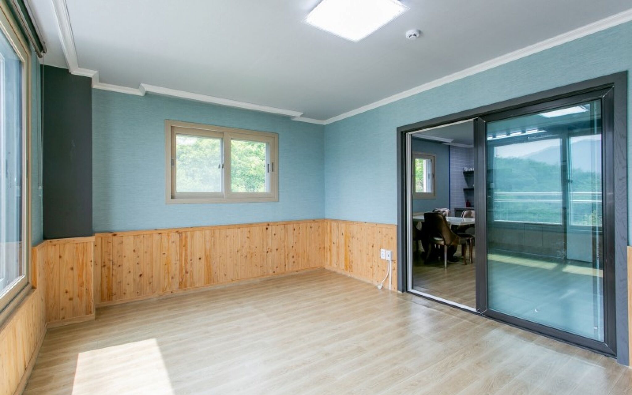 Gimhae Solar House Pension