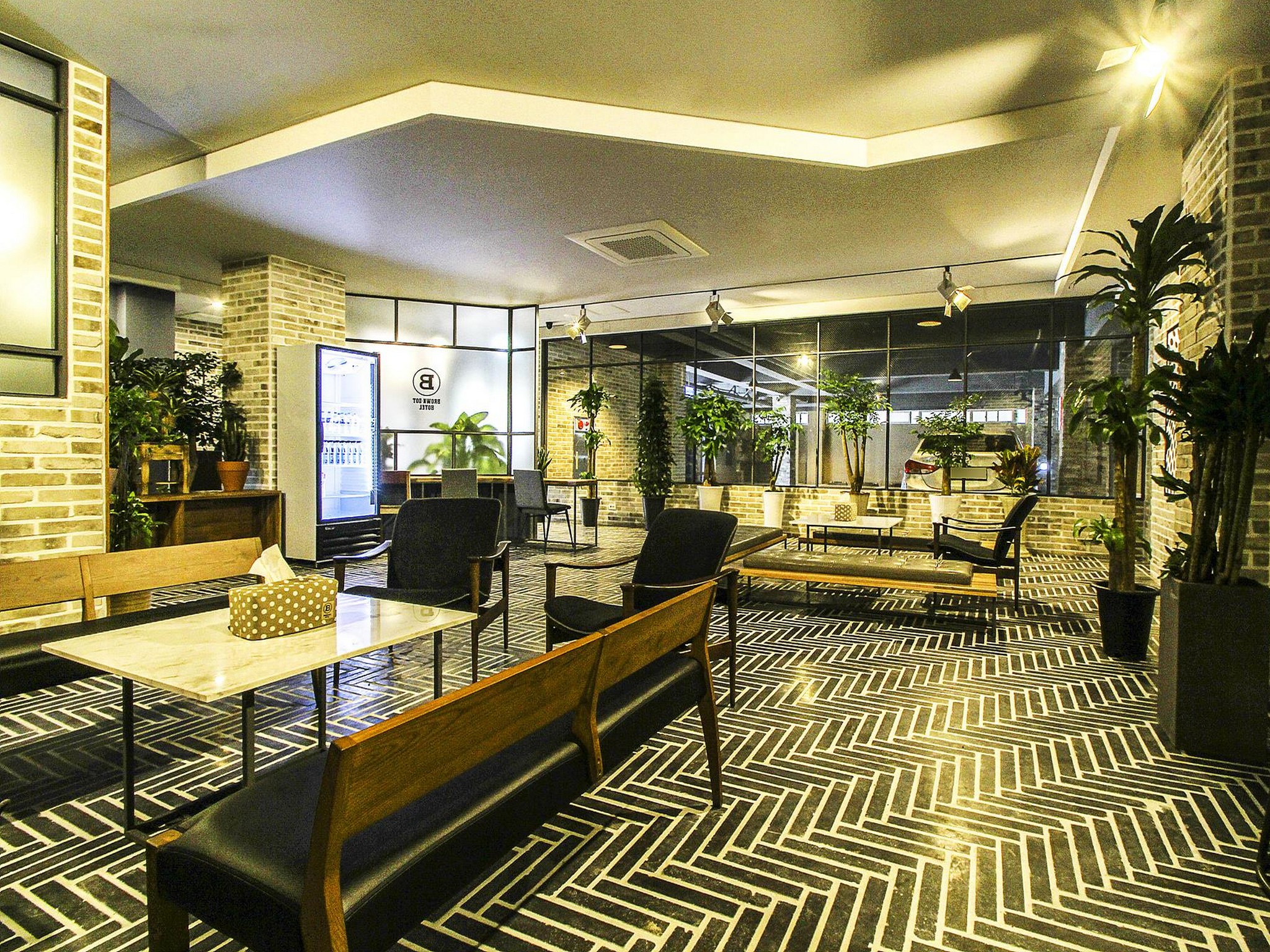 Hotel Brown Dot - Jangyu