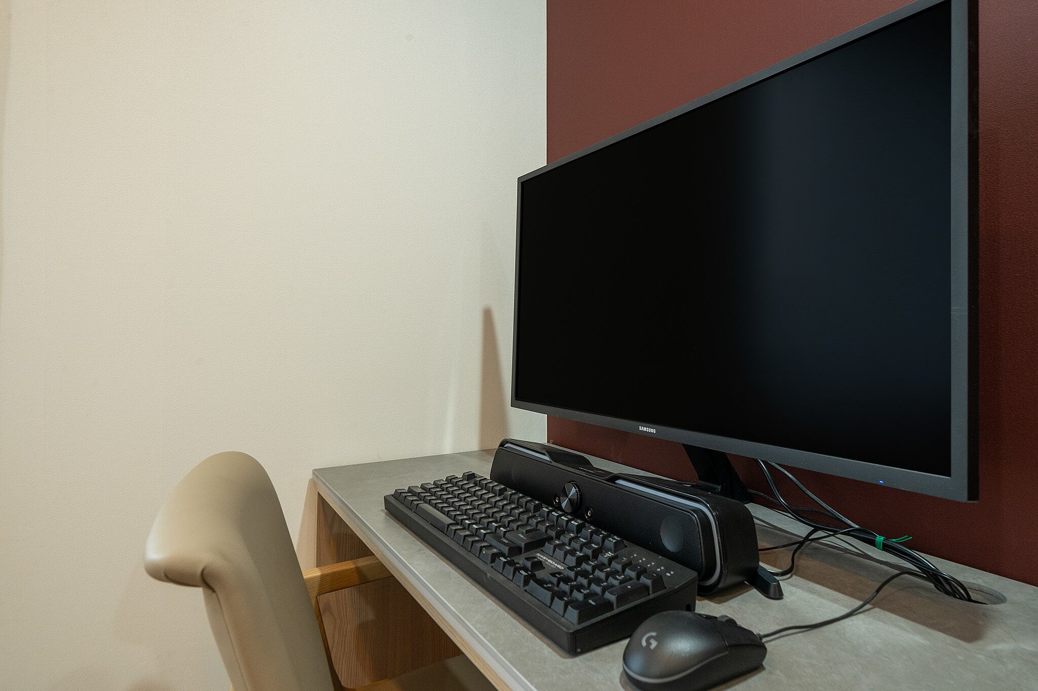 Hound Hotel Gimhae Samgye