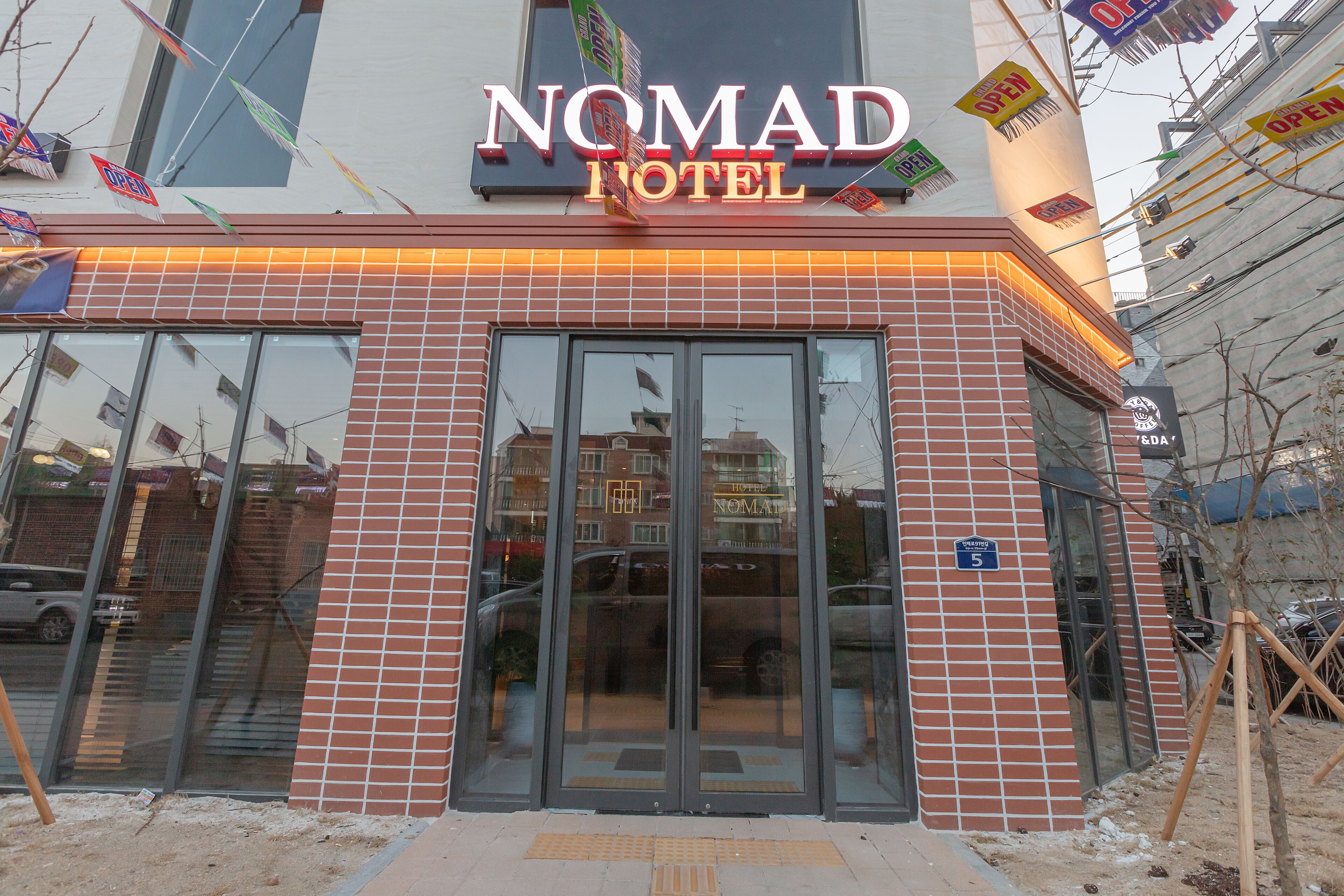 Nomad Hotel