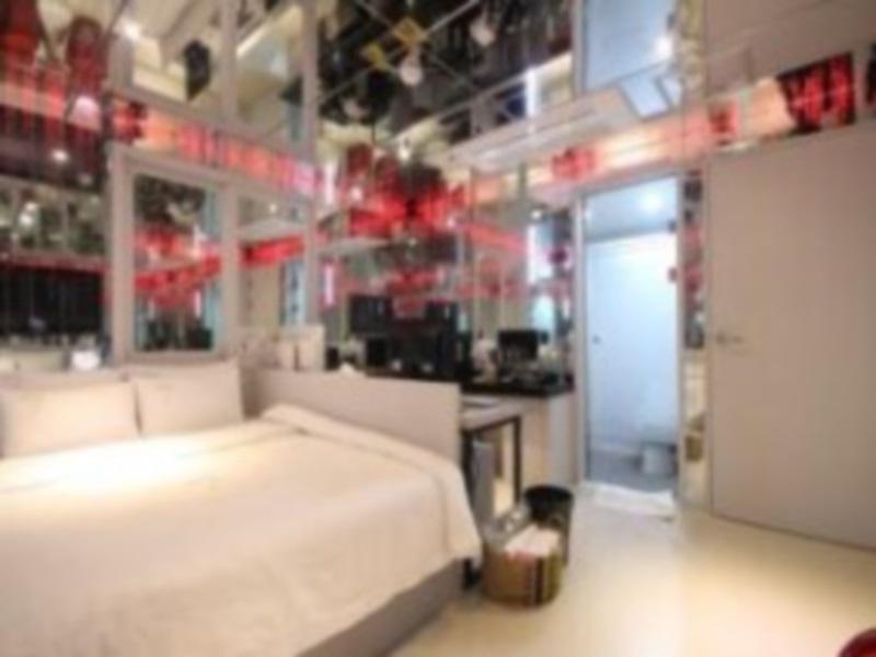 Seven Motel