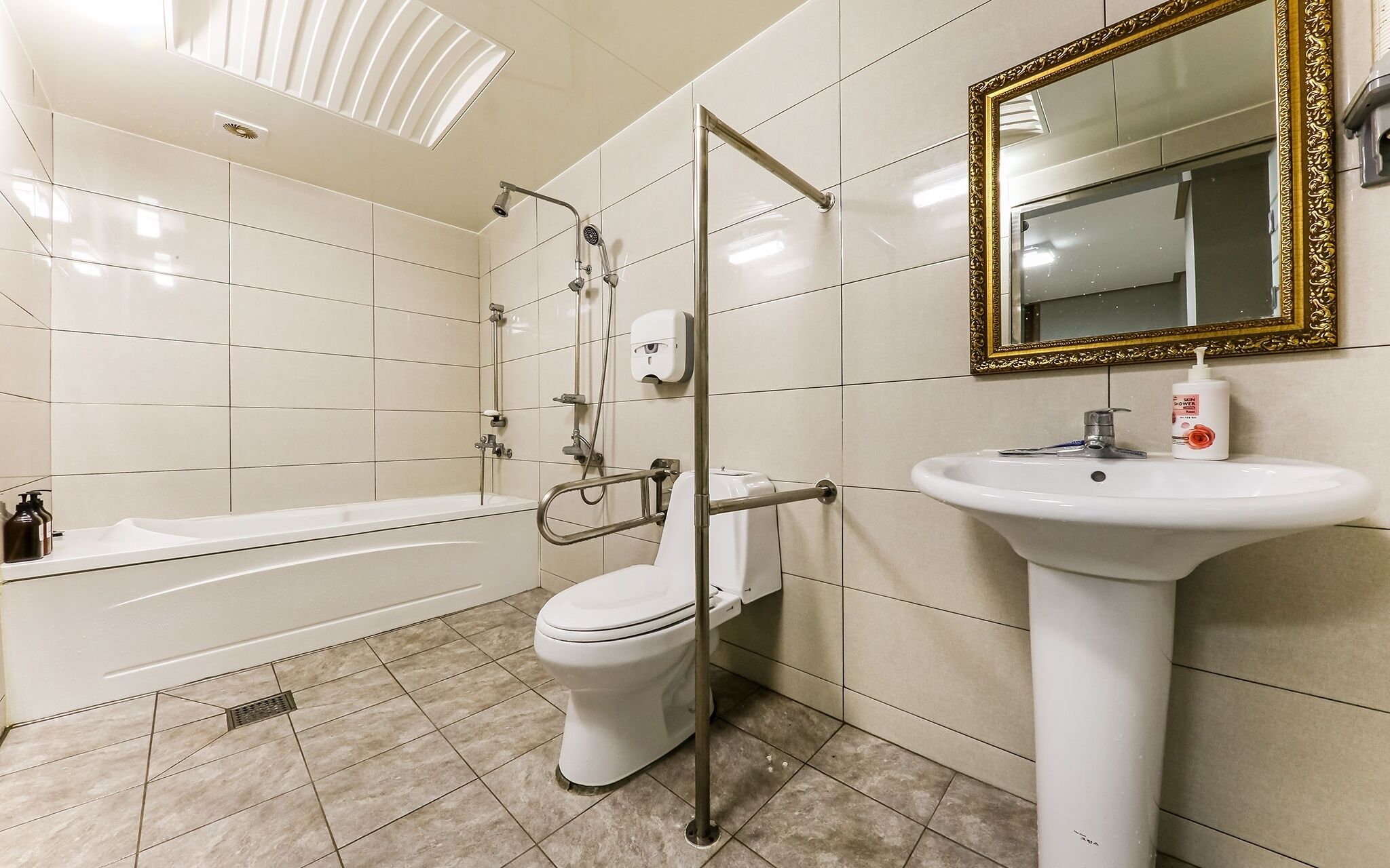 Gongju Hotel Geumgang