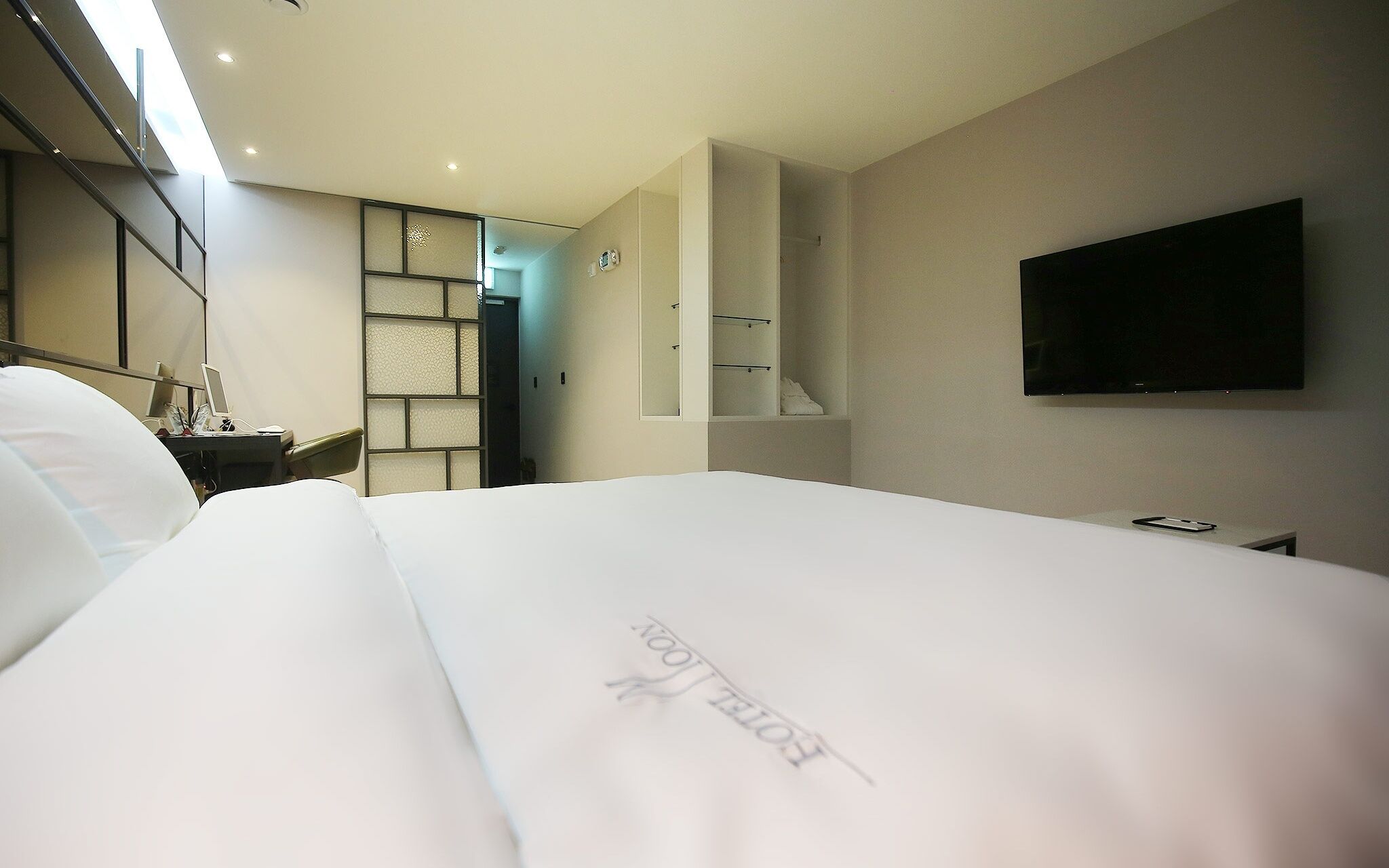 Gongju Hotel Moon
