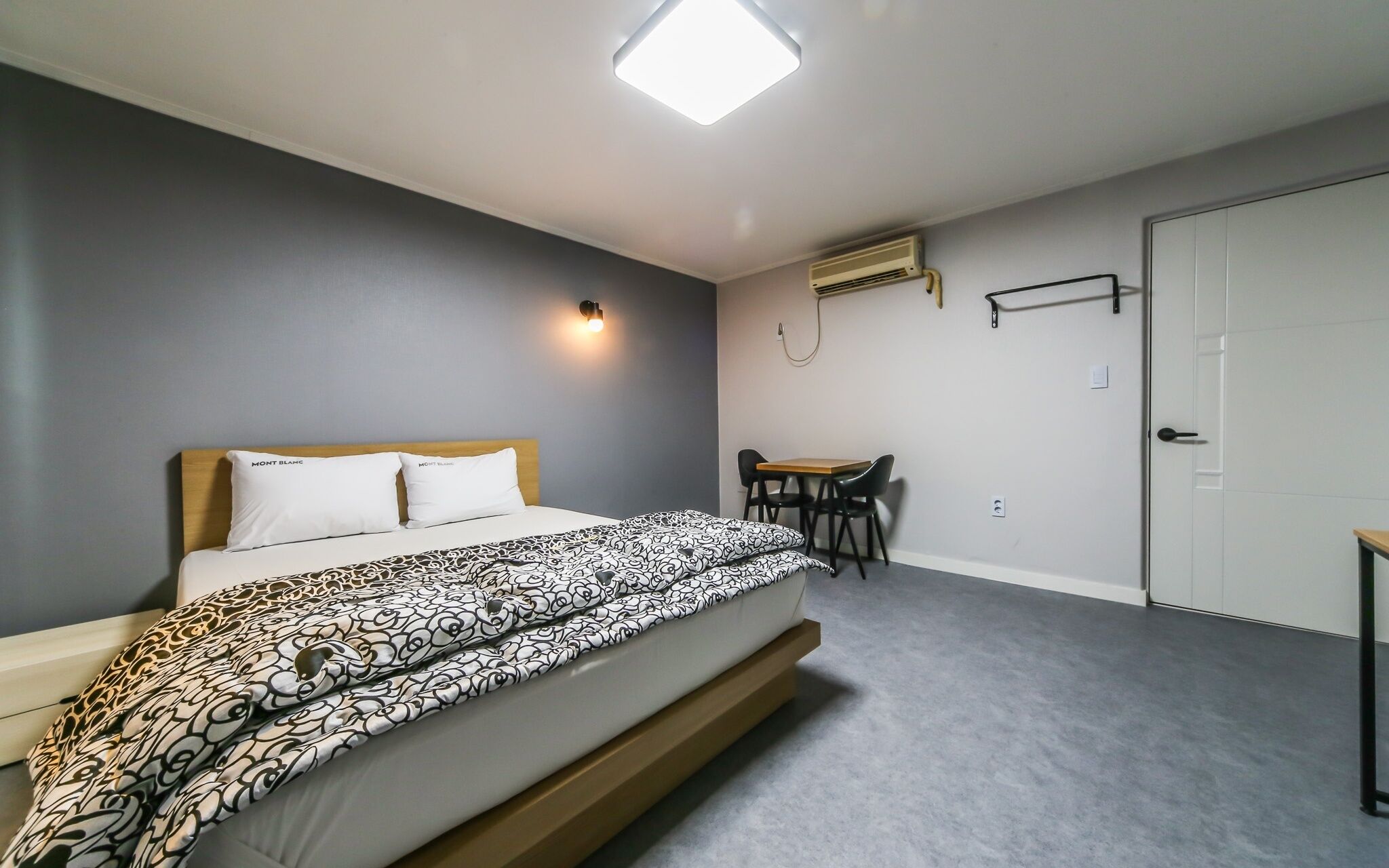 Chilgok Seokjeok Mont Blanc