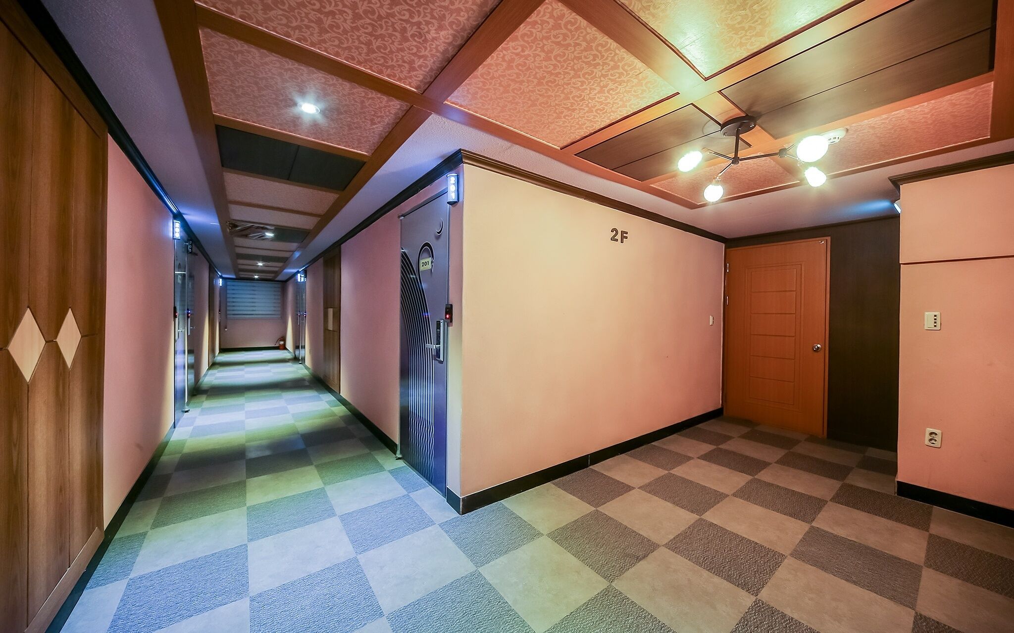 Gumi Bonggokdong Cello