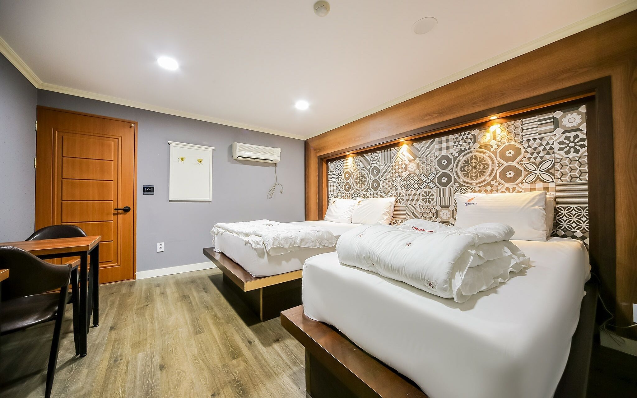 Gumi Bonggokdong Cello