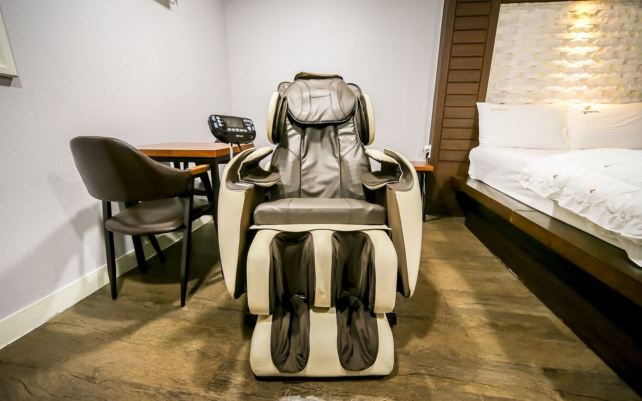 Gumi Bonggokdong Cello