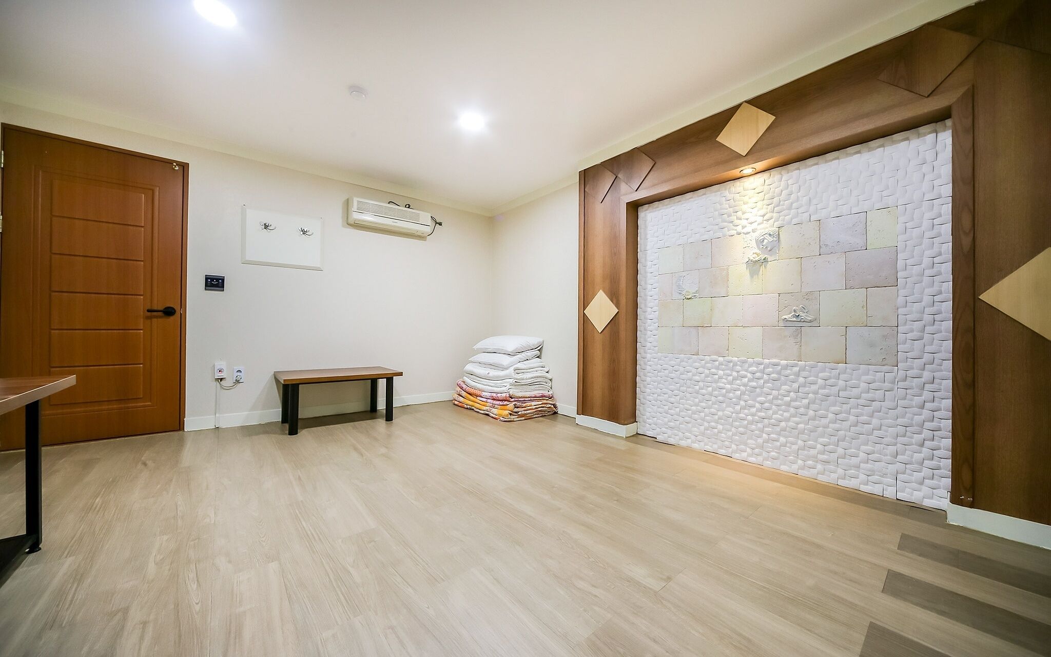 Gumi Bonggokdong Cello