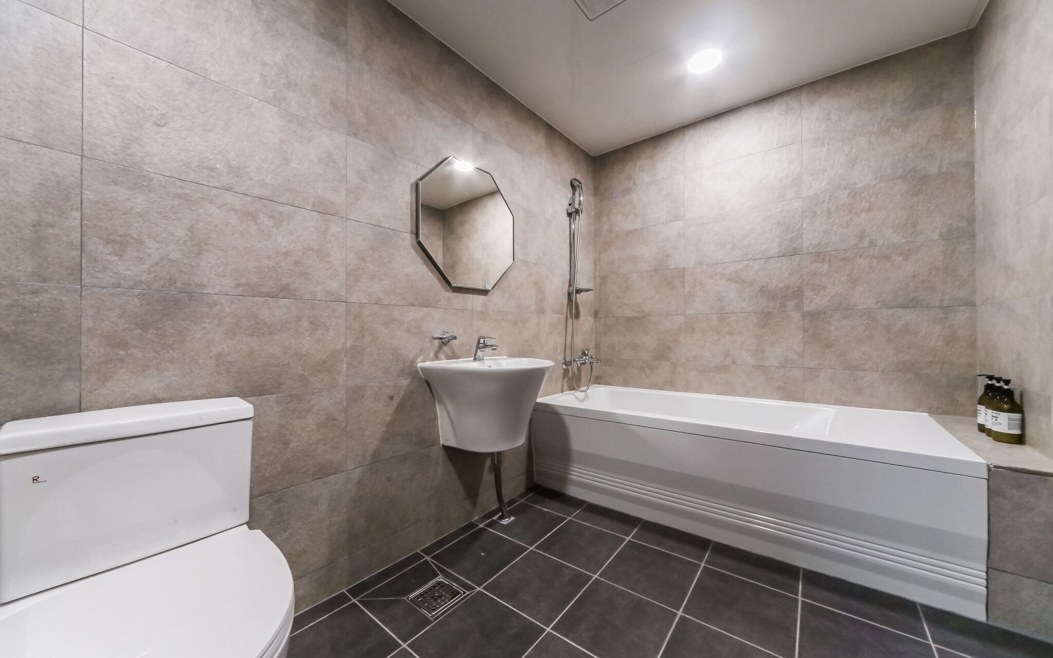 Gumi Geumosan Pink Rose