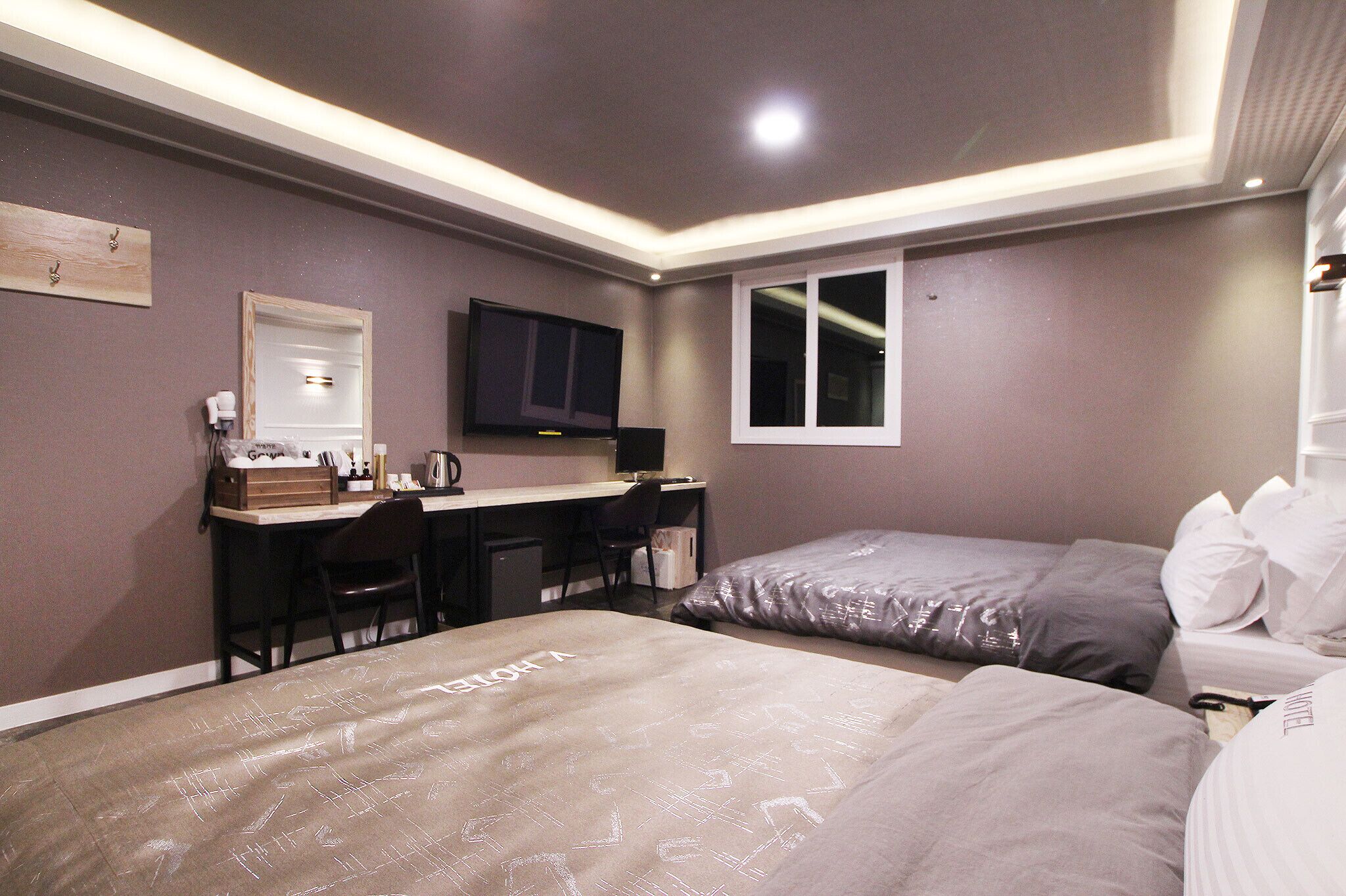 Gumi Wonpyeong-dong Hotel V