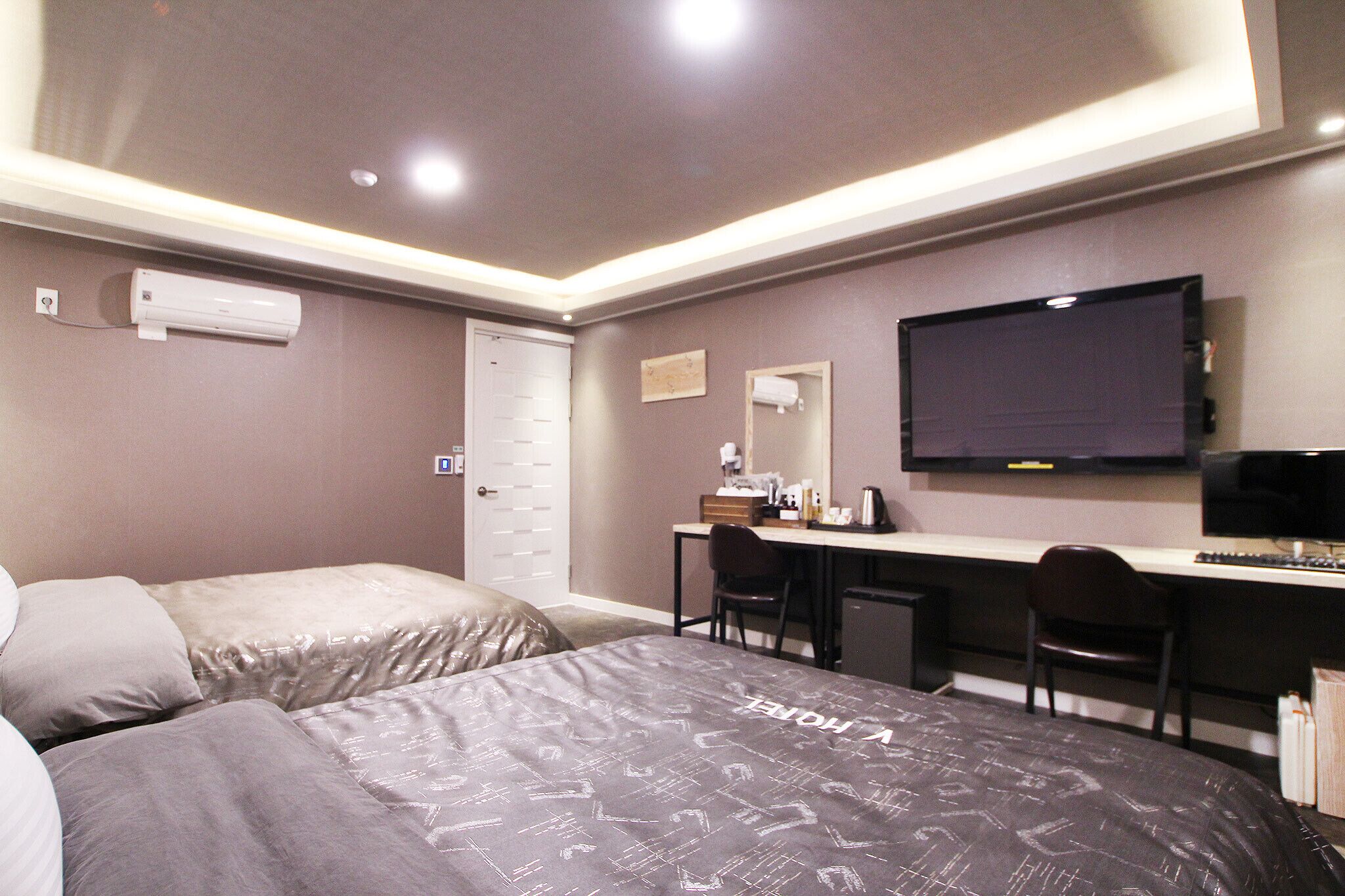 Gumi Wonpyeong-dong Hotel V