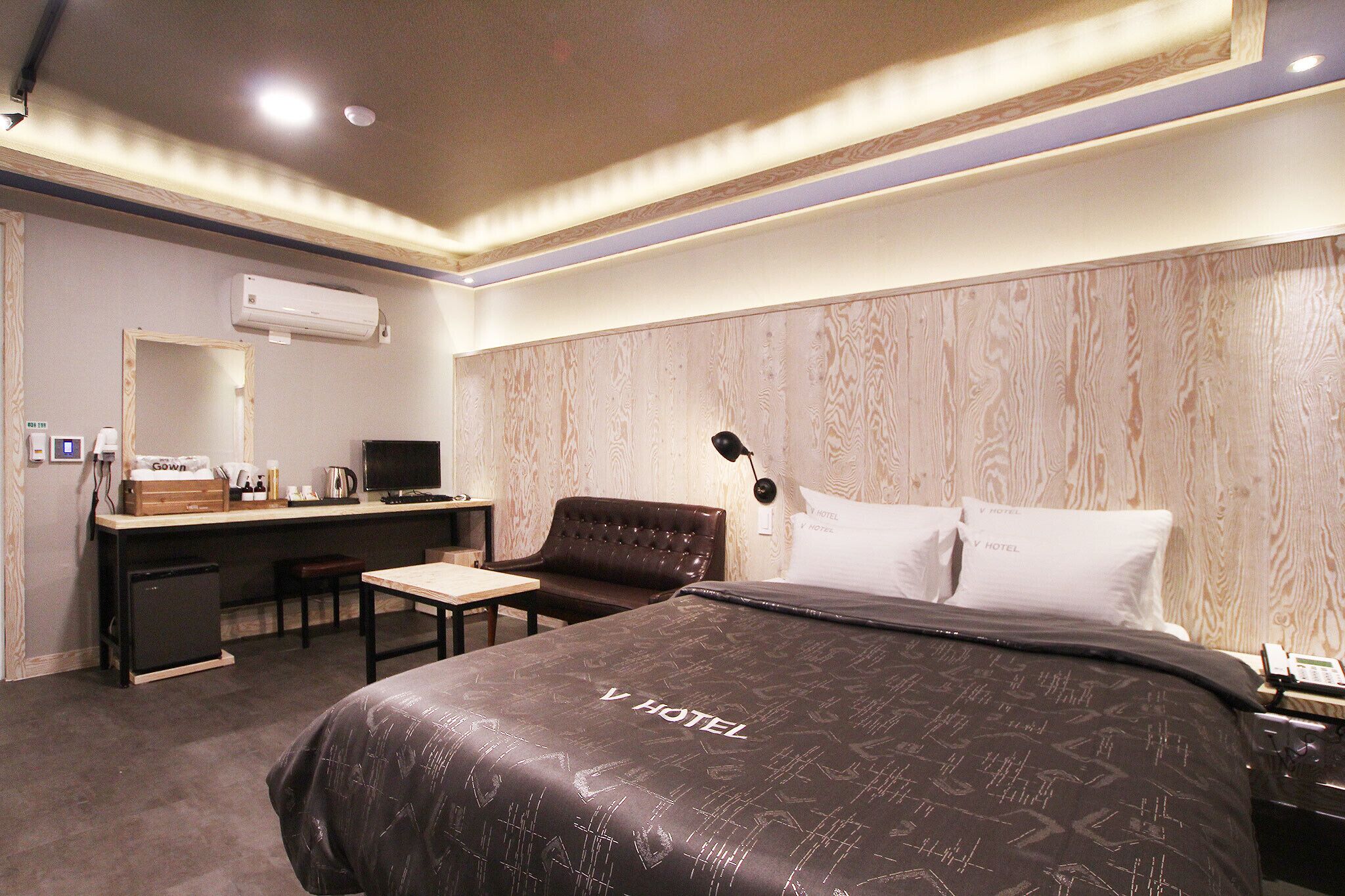Gumi Wonpyeong-dong Hotel V
