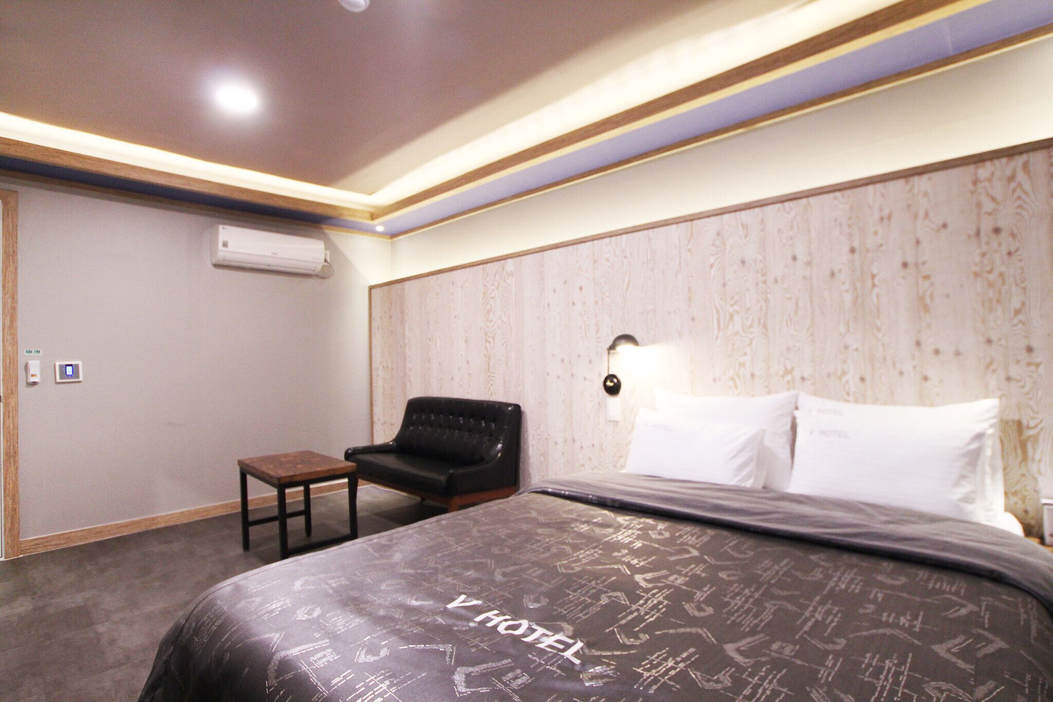 Gumi Wonpyeong-dong Hotel V