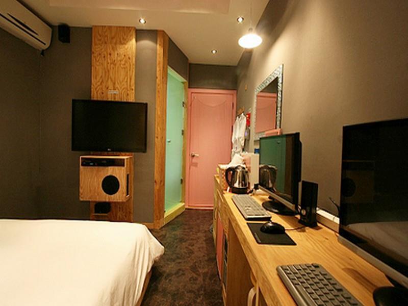 Hotel Cinema Gumi