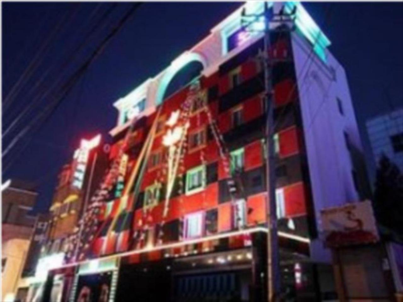 Q9 Motel