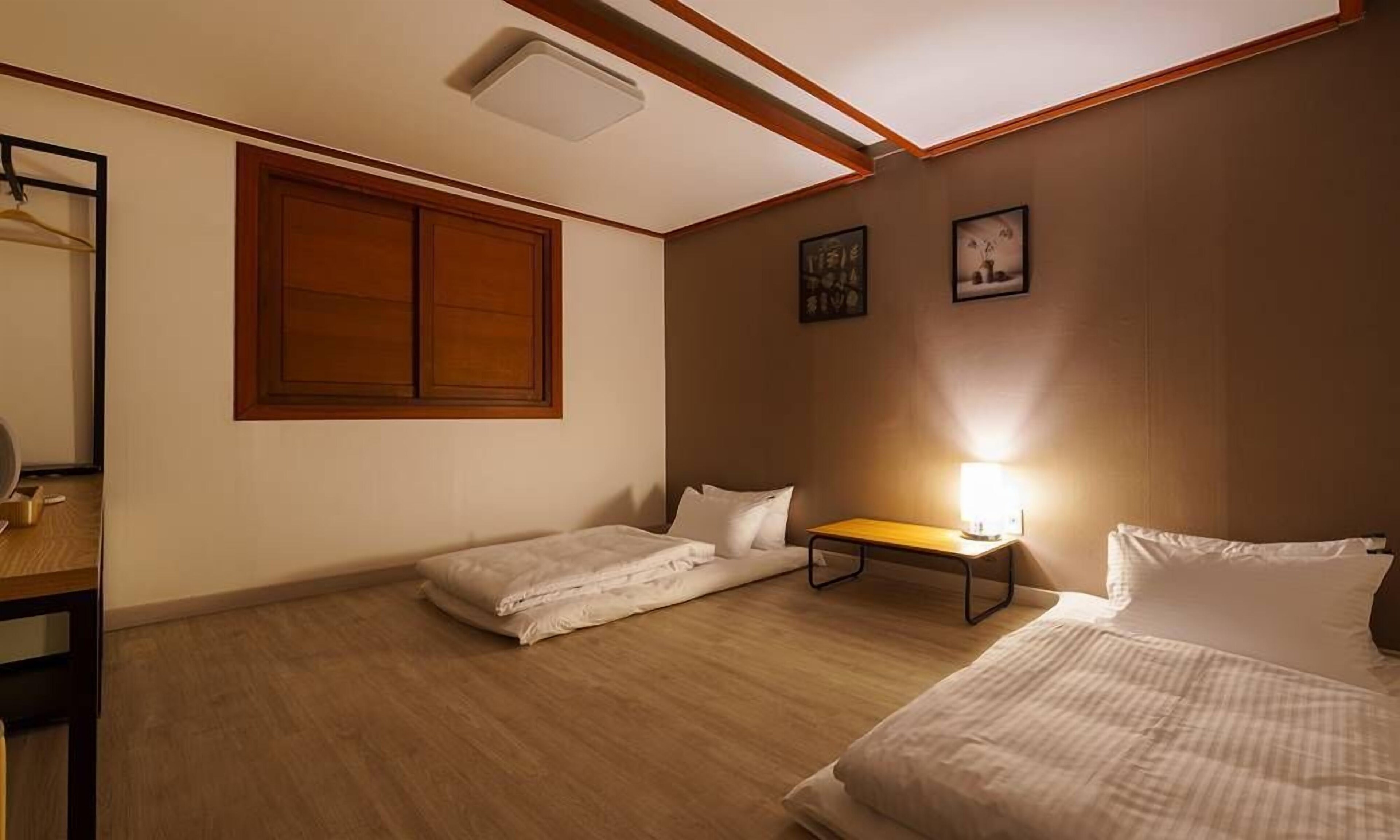 Time Hotel