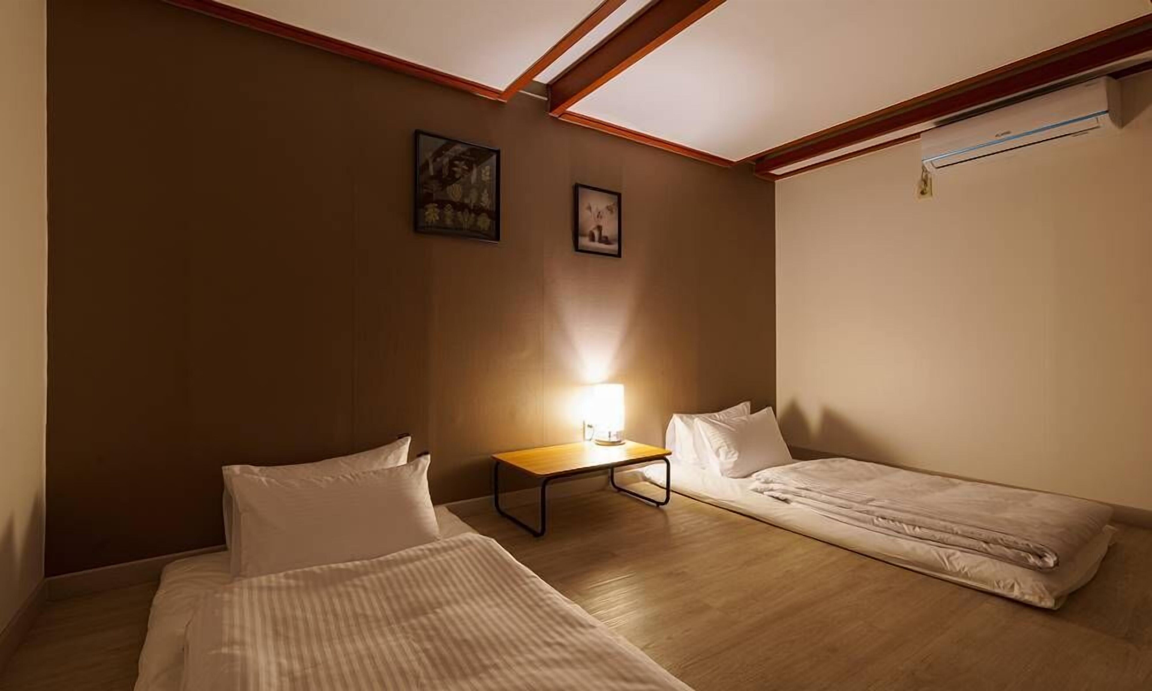 Time Hotel