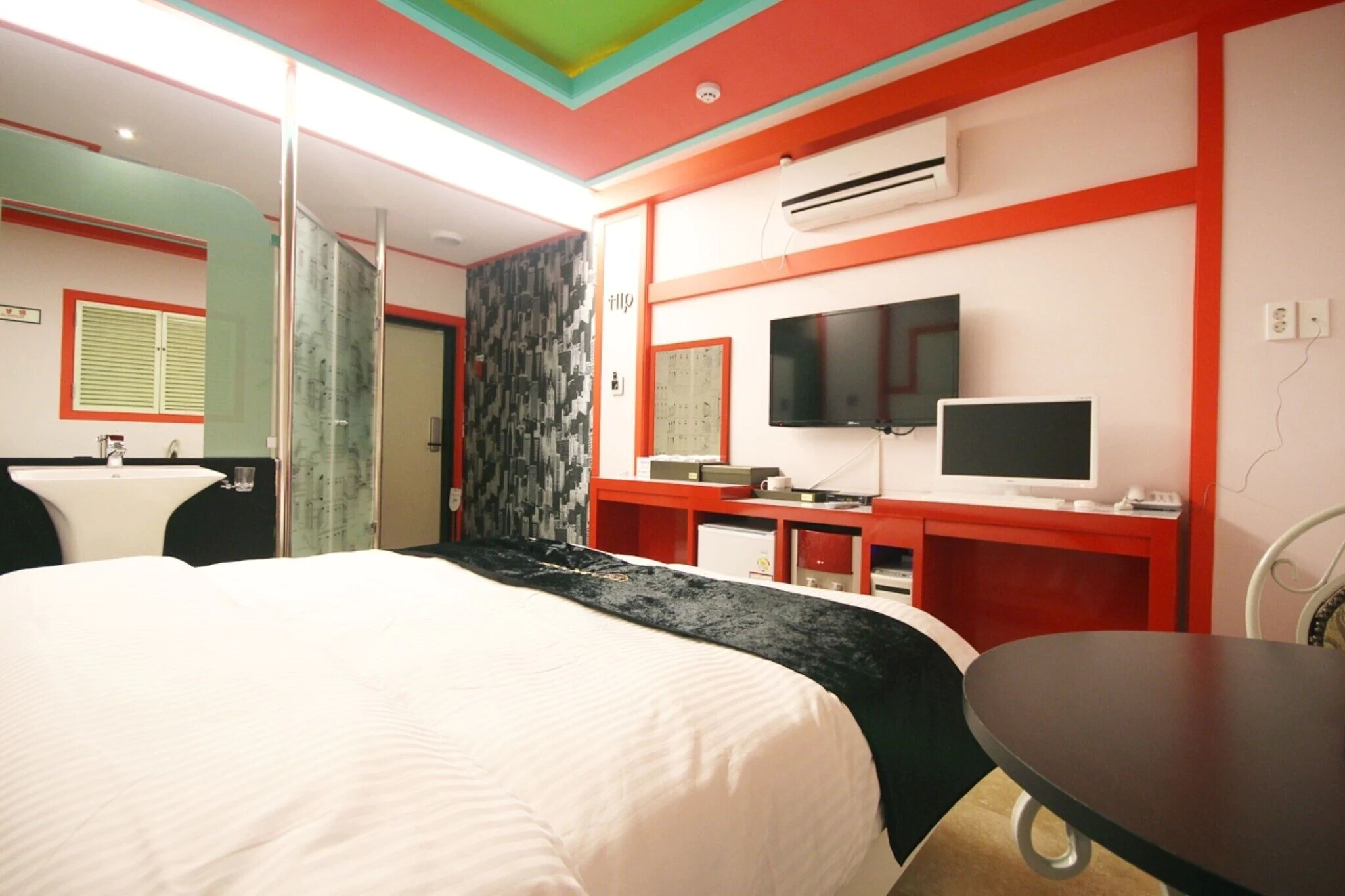 Western Wonpyeongdong Hip