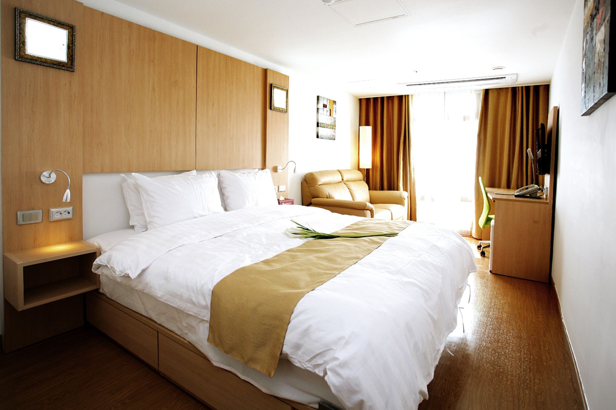 Apple Tree Hotel Gunsan