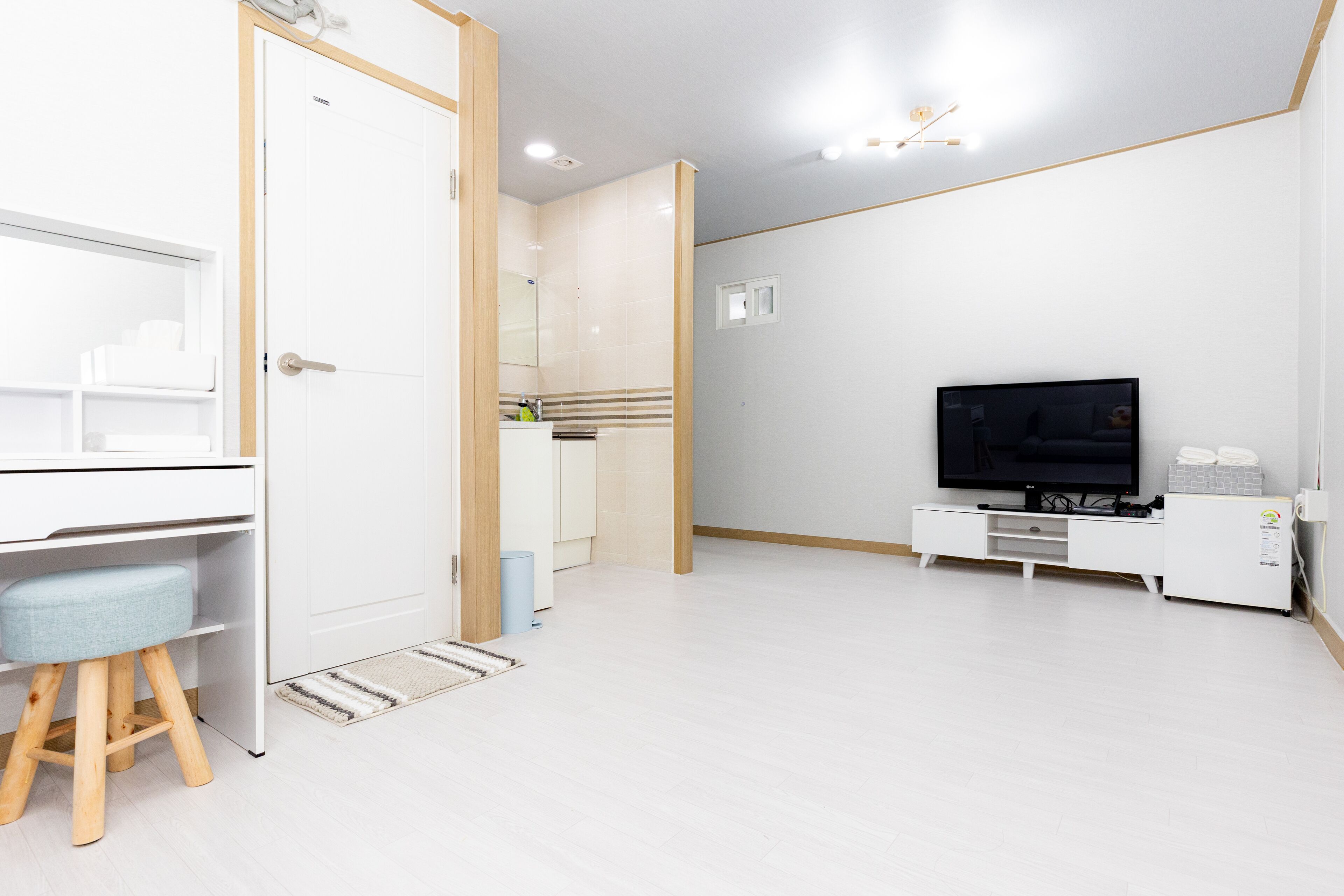 Dashim Guest House