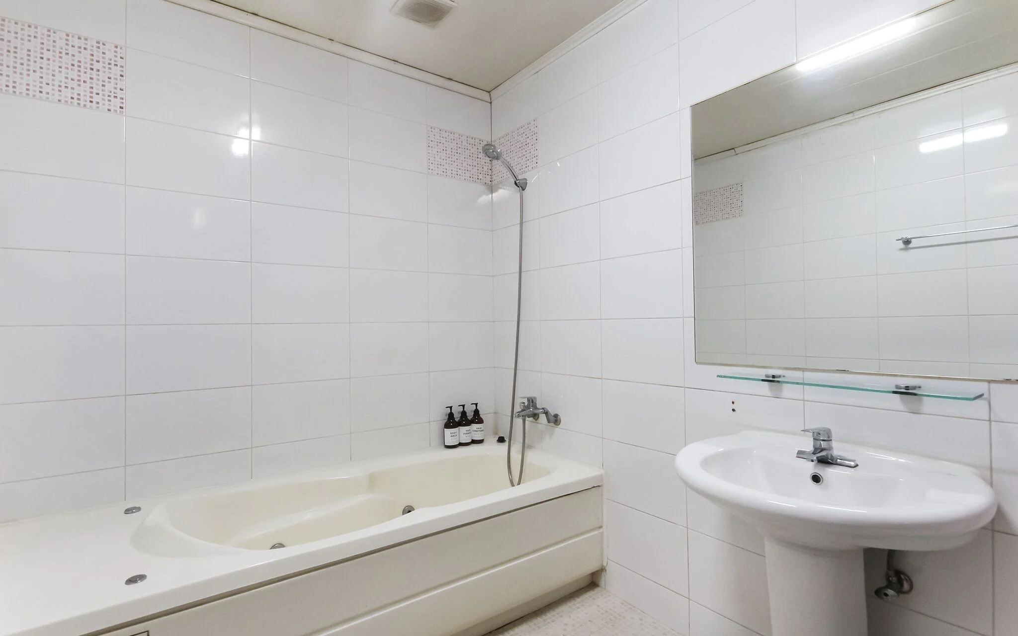 Gunsan B and B Hotel