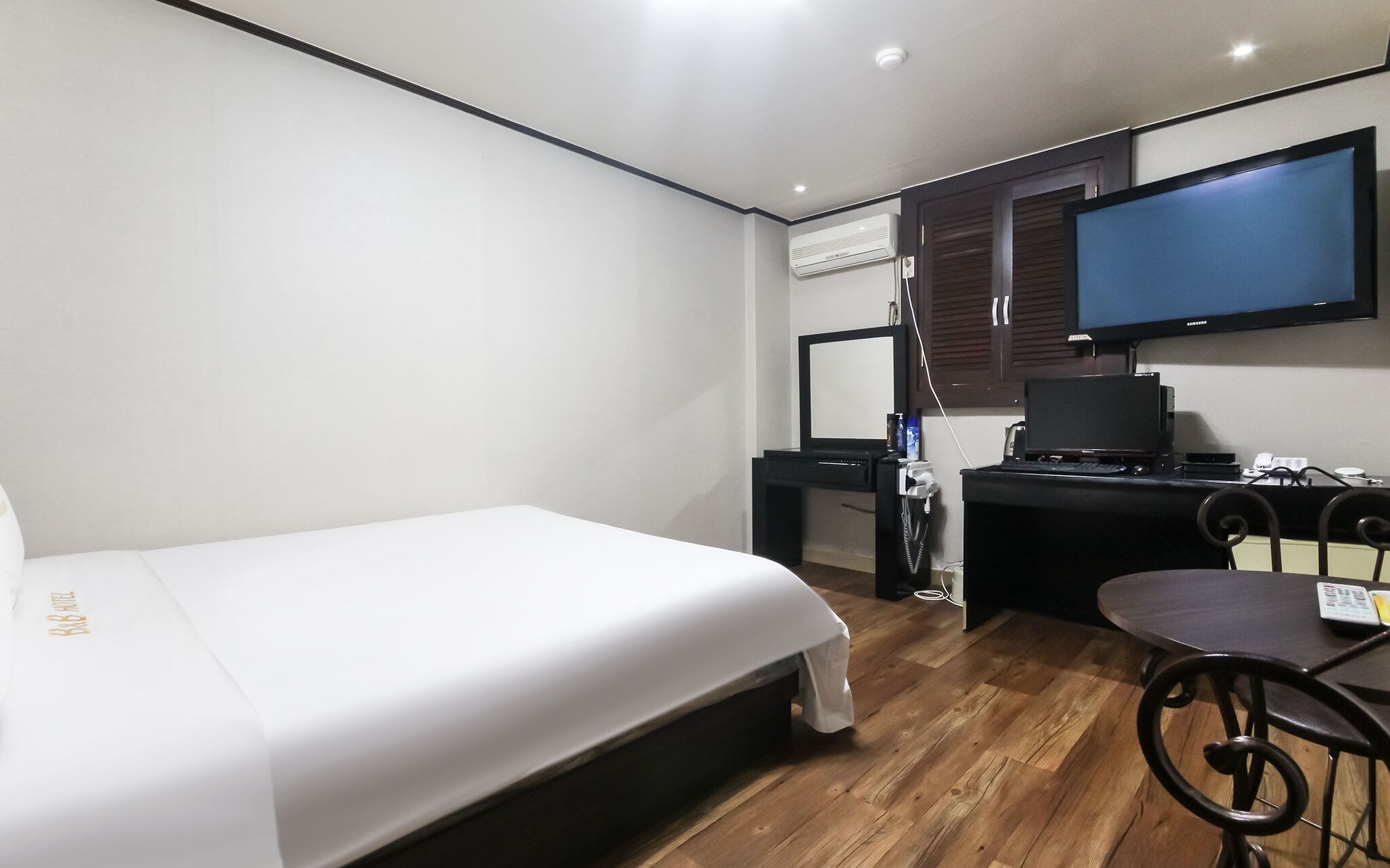 Gunsan B and B Hotel