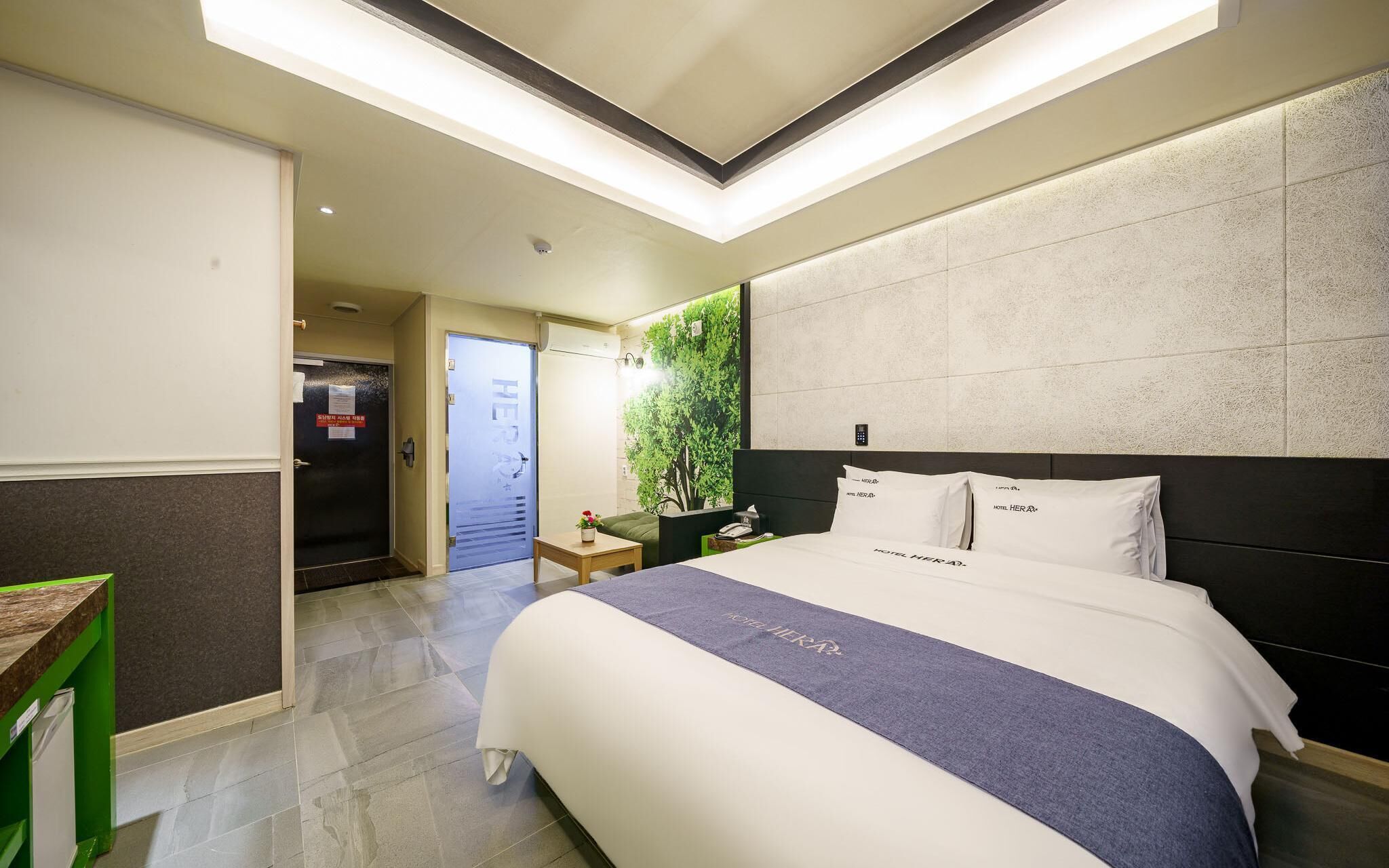 Gunsan Hera Self Check In Motel