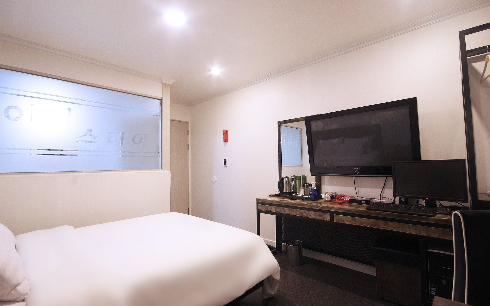 Gunsan Hotel Stay
