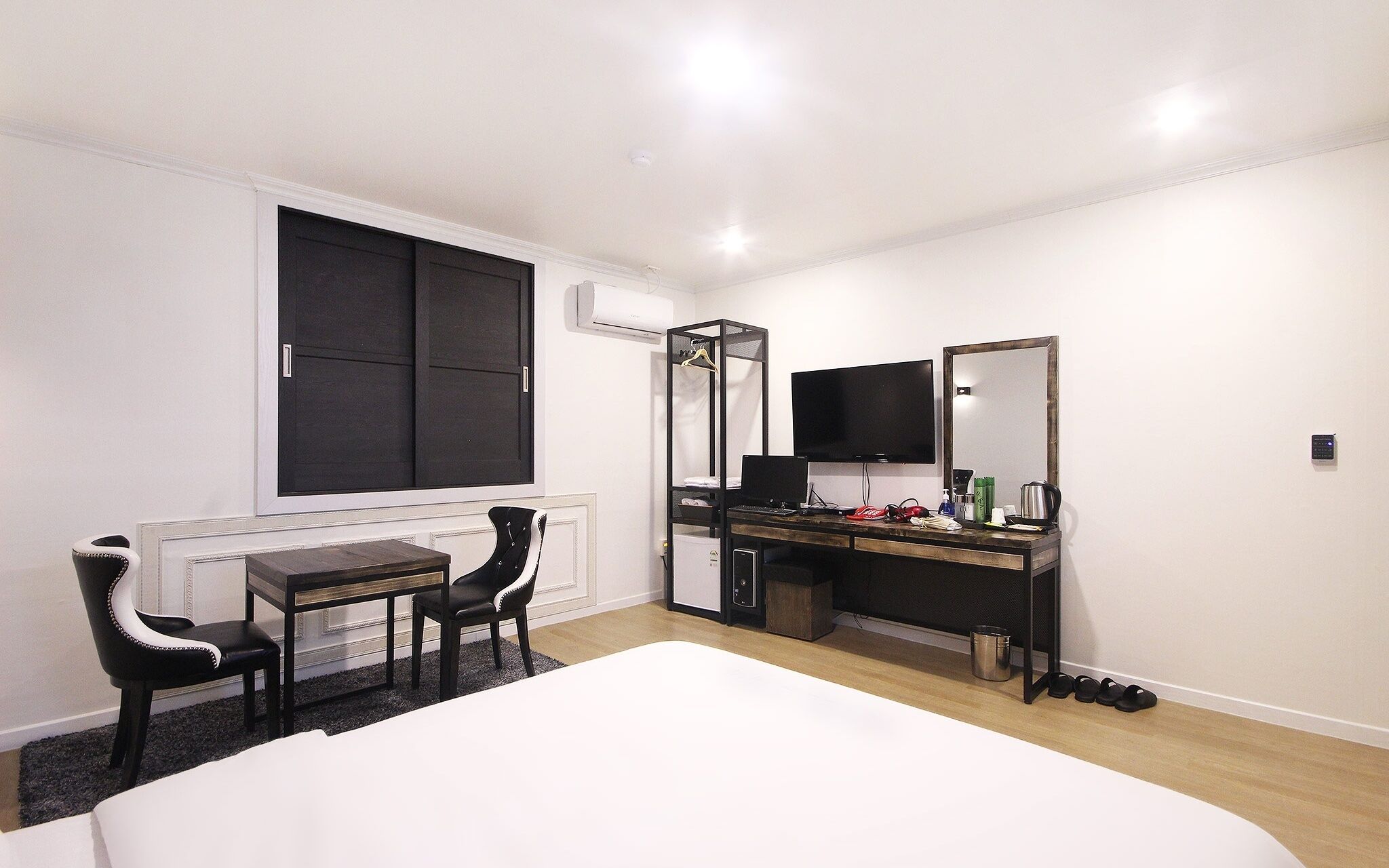 Gunsan Hotel Stay