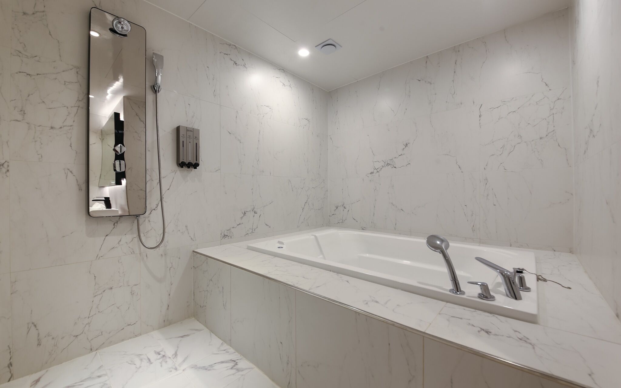 Gunsan Hotel Withus