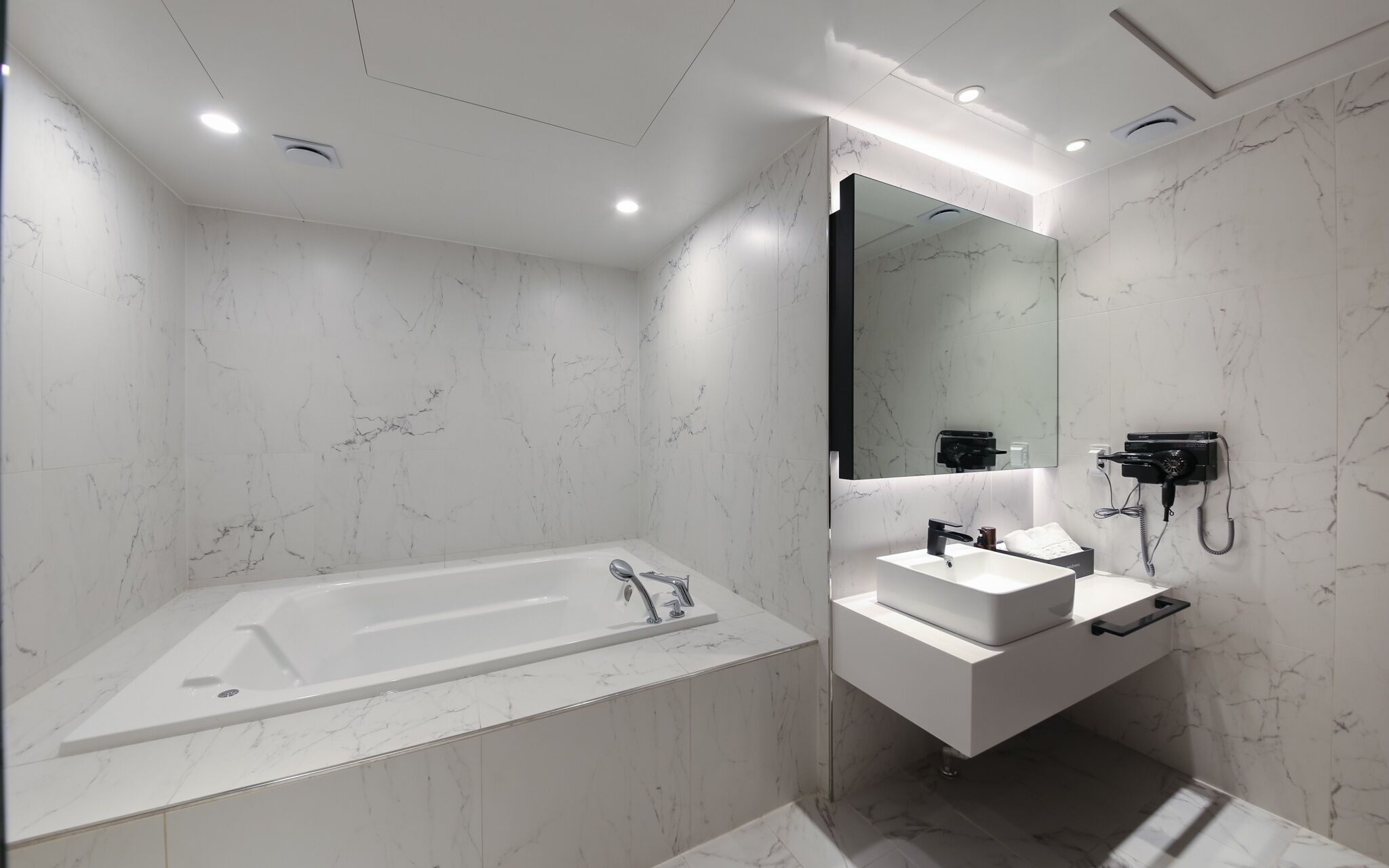 Gunsan Hotel Withus