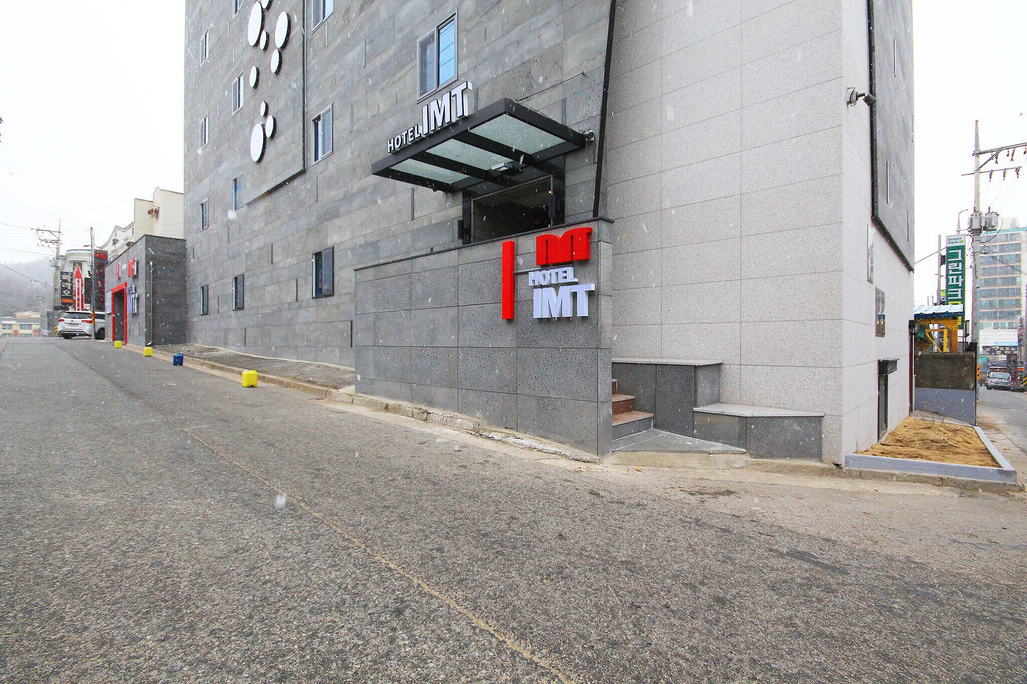 Gunsan IMT