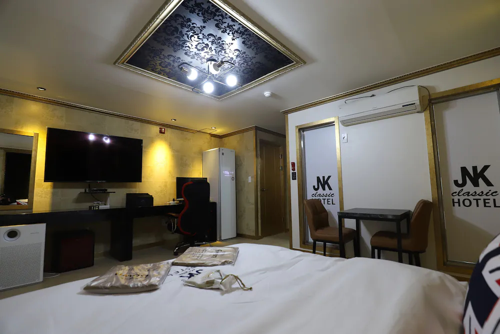 Gunsan JNK Classic Hotel-Gray