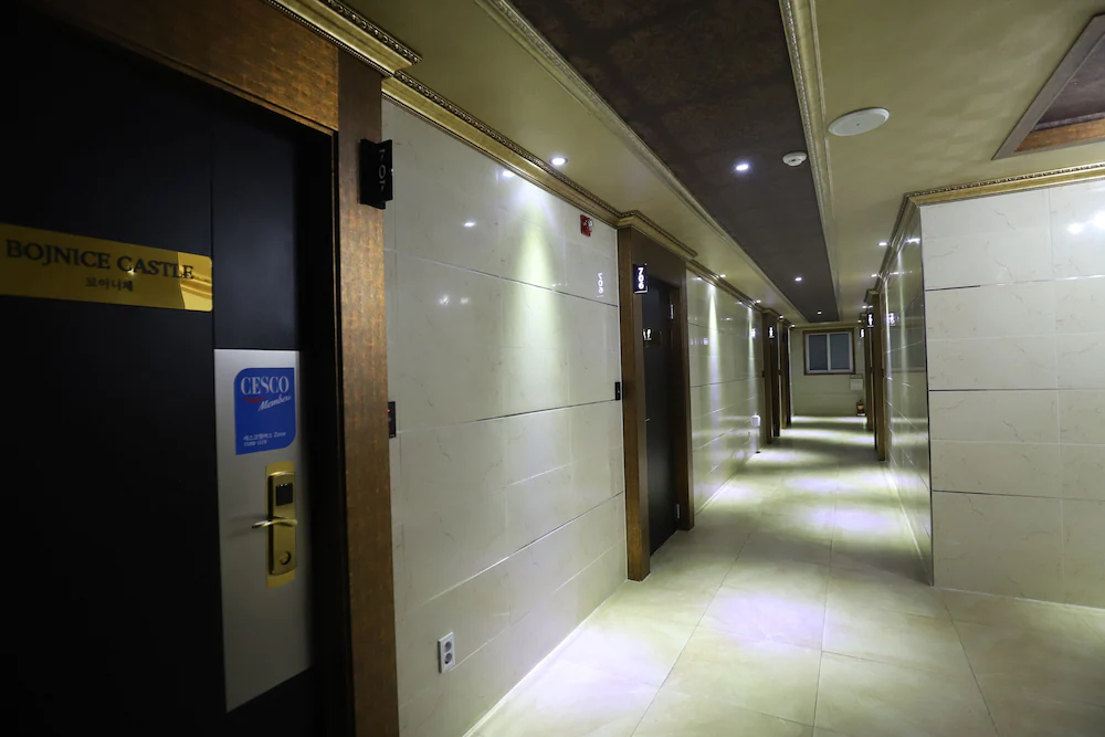 Gunsan JNK Classic Hotel-Gray