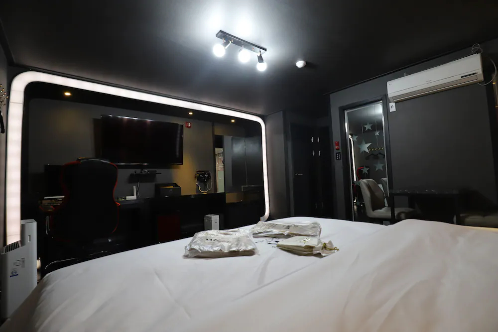 Gunsan JNK Classic Hotel-Gray