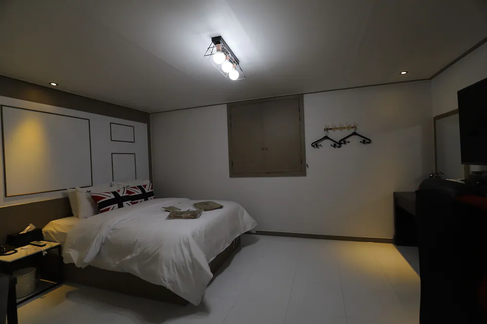 Gunsan JNK Classic Hotel-Gray