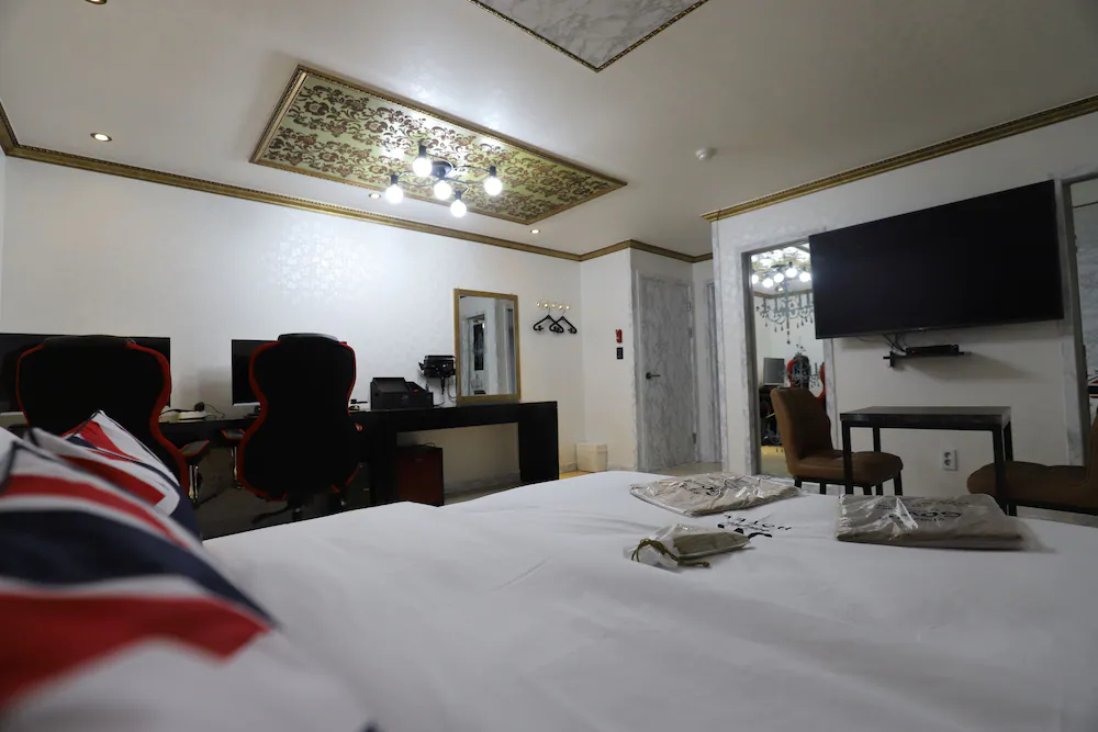 Gunsan JNK Classic Hotel-Gray