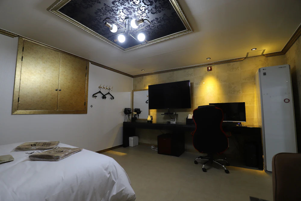 Gunsan JNK Classic Hotel-Gray