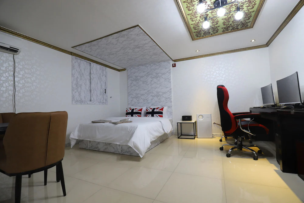 Gunsan JNK Classic Hotel-Gray