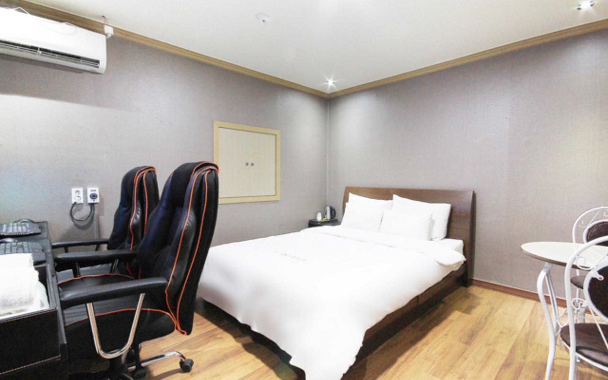 Gunsan L Hotel