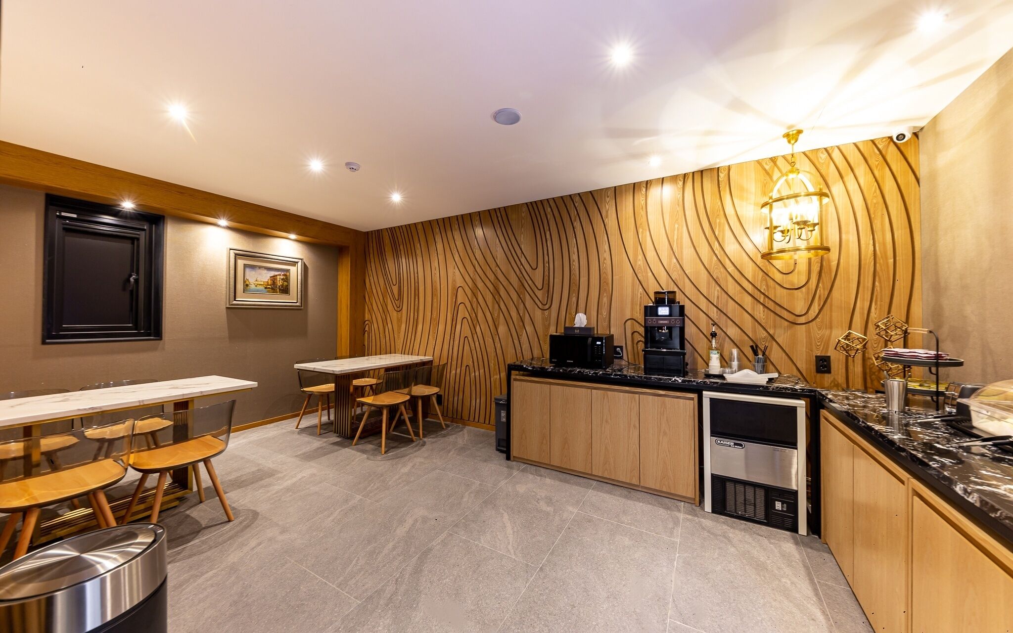 Gunsan Mari Hotel