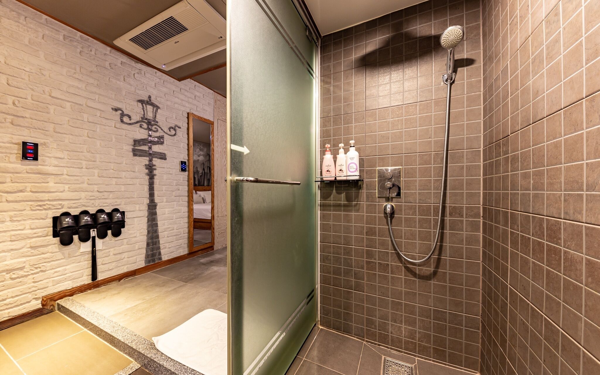 Gunsan Poong Self Check-in Motel